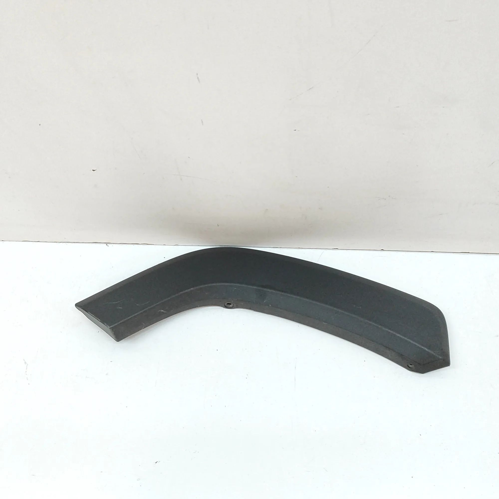 Toyota RAV4 (XA40) Wheel arch trim — rear right Wheel arch trim — rear right — TOYOTA RAV (4 V ...