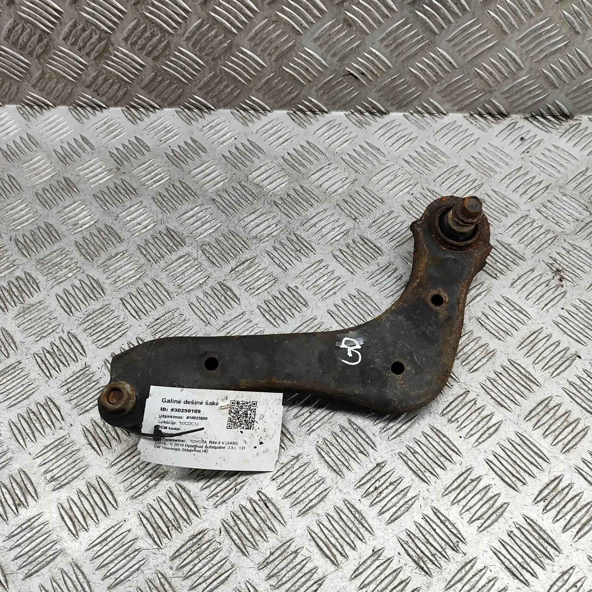 Toyota RAV4 (XA40) Rear Right Control Arm Rear Right Control Arm — TOYOTA RAV (4 V XA50) ...