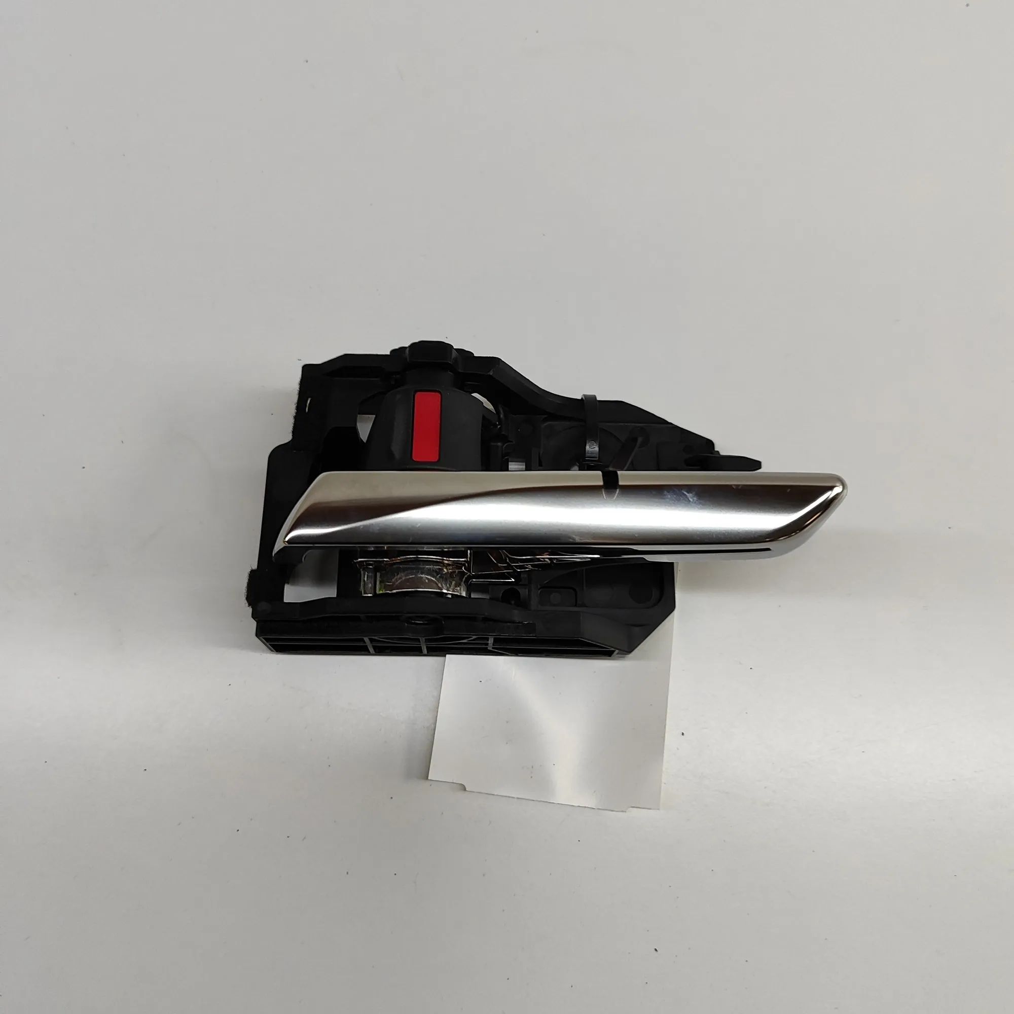 Mazda MX-30 Interior opening handle — front left Interior opening handle — front left — MAZDA MX...