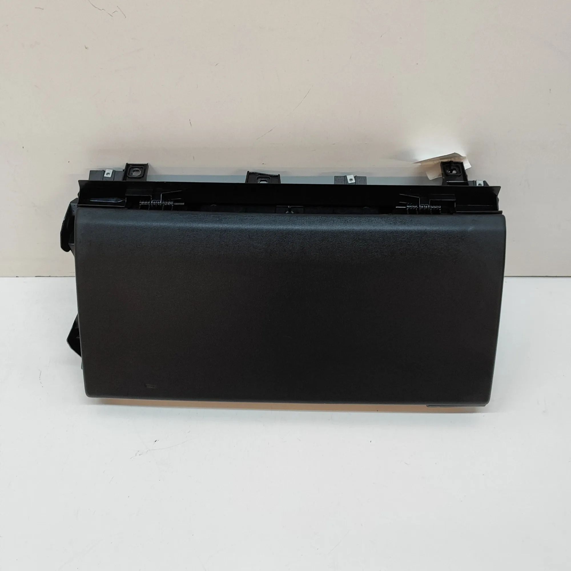 Land Rover Range Rover Sport (L494) Glove Compartment Glove compartment — LAND ROVER RANGE ROVER SPOR...