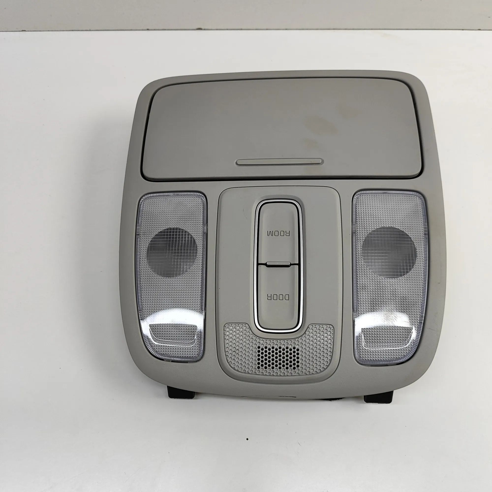Kia Soul Interior light Interior light — KIA SOUL (II PS) (2014-2018) —...