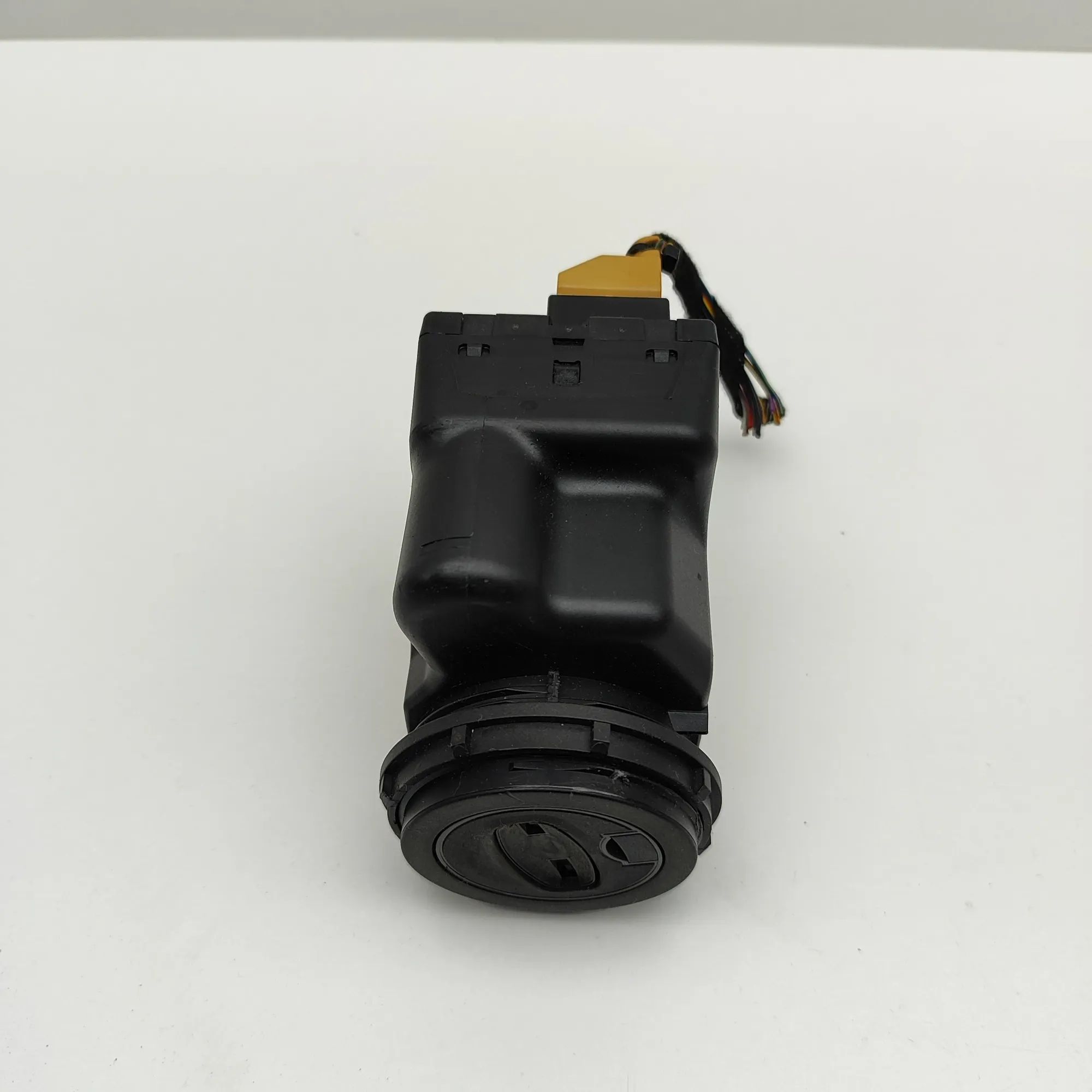 Porsche Macan Ignition lock Ignition lock — PORSCHE MACAN (95B) (2014-...) ...