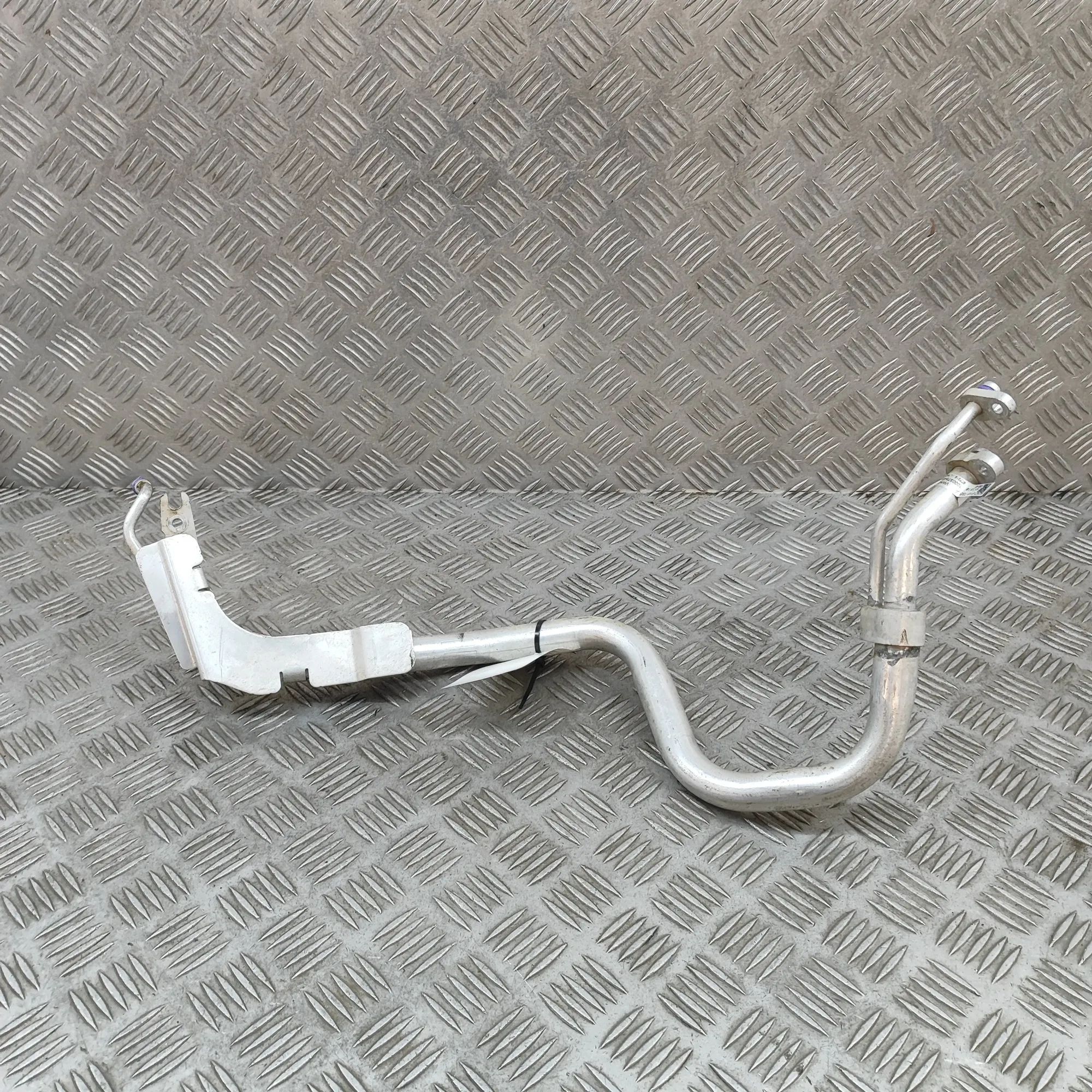 Audi Q3 (8U) A/C Air Con Hose Pipe A/C Air Con Hose Pipe — AUDI Q3 (F3) (2018-...)...