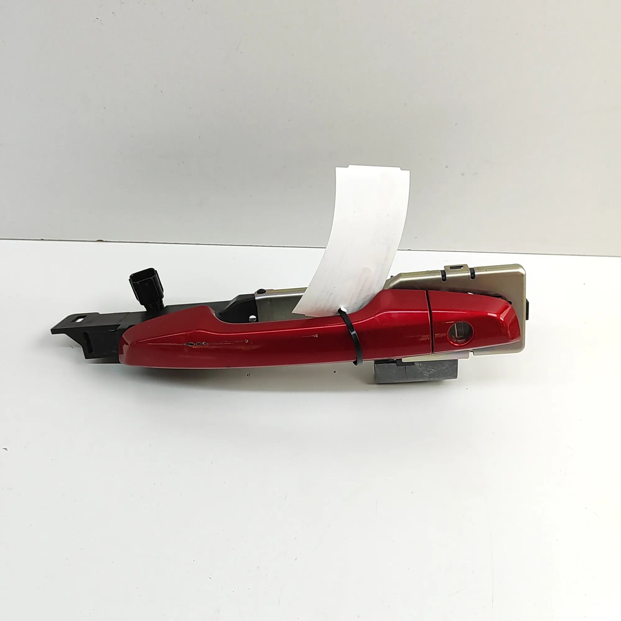 Honda CR-V Exterior door handle — front right Exterior door handle — front right — HONDA CR-V...