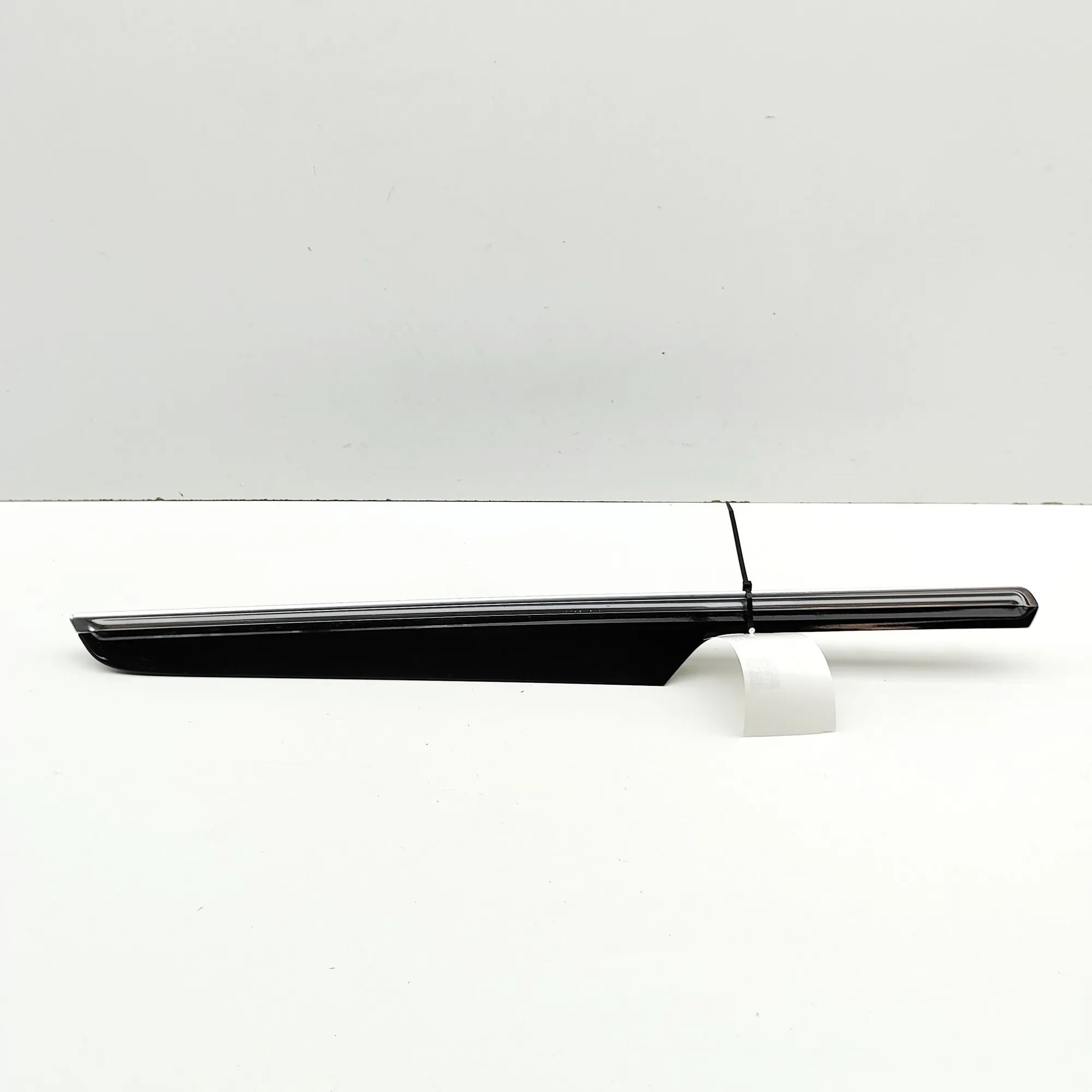 Porsche Macan Door panel trim — front left Door panel trim — front left — PORSCHE MACAN (9...