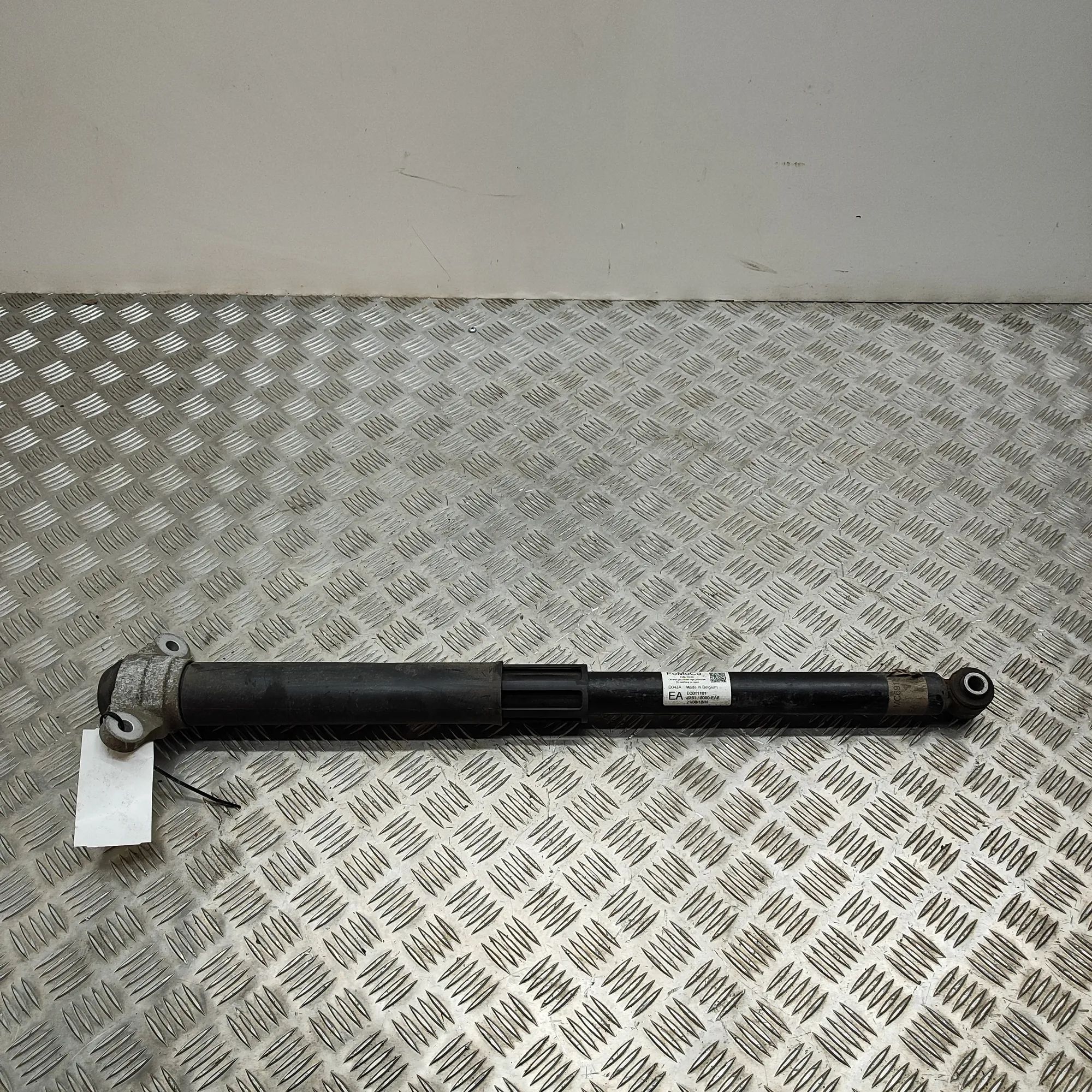 Ford Focus Shock absorber — rear right Shock absorber — rear right — FORD FOCUS (IV HN...