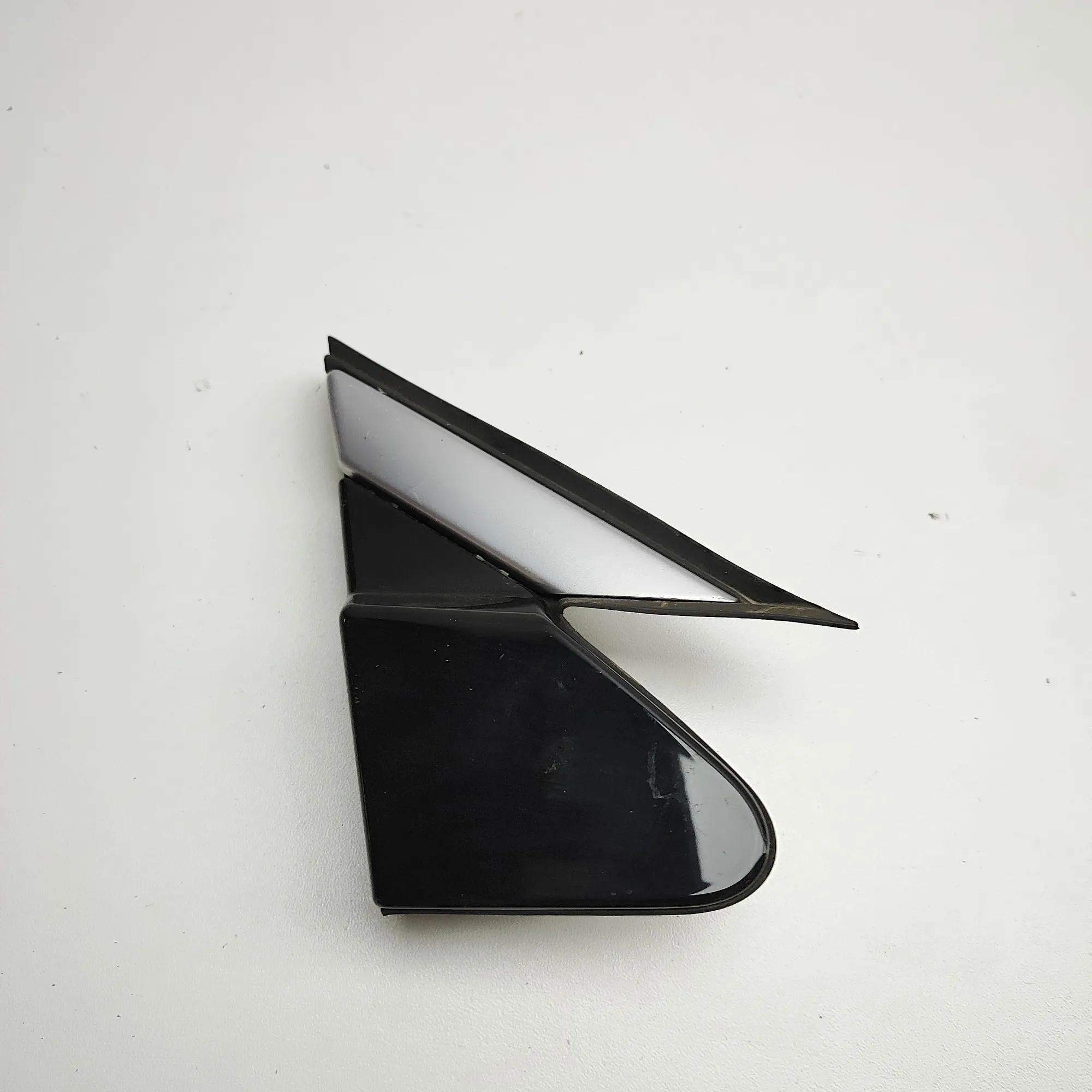 Nissan Ariya Mirror trim — front right Mirror trim — front right — NISSAN ARIYA (FE0) ...
