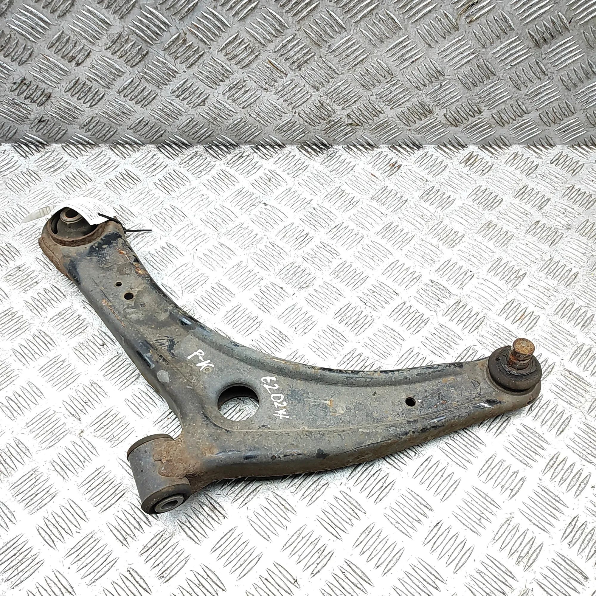 Mitsubishi Outlander Front Left Lower Control Arm Front Left Lower Control Arm — MITSUBISHI OUTLA...