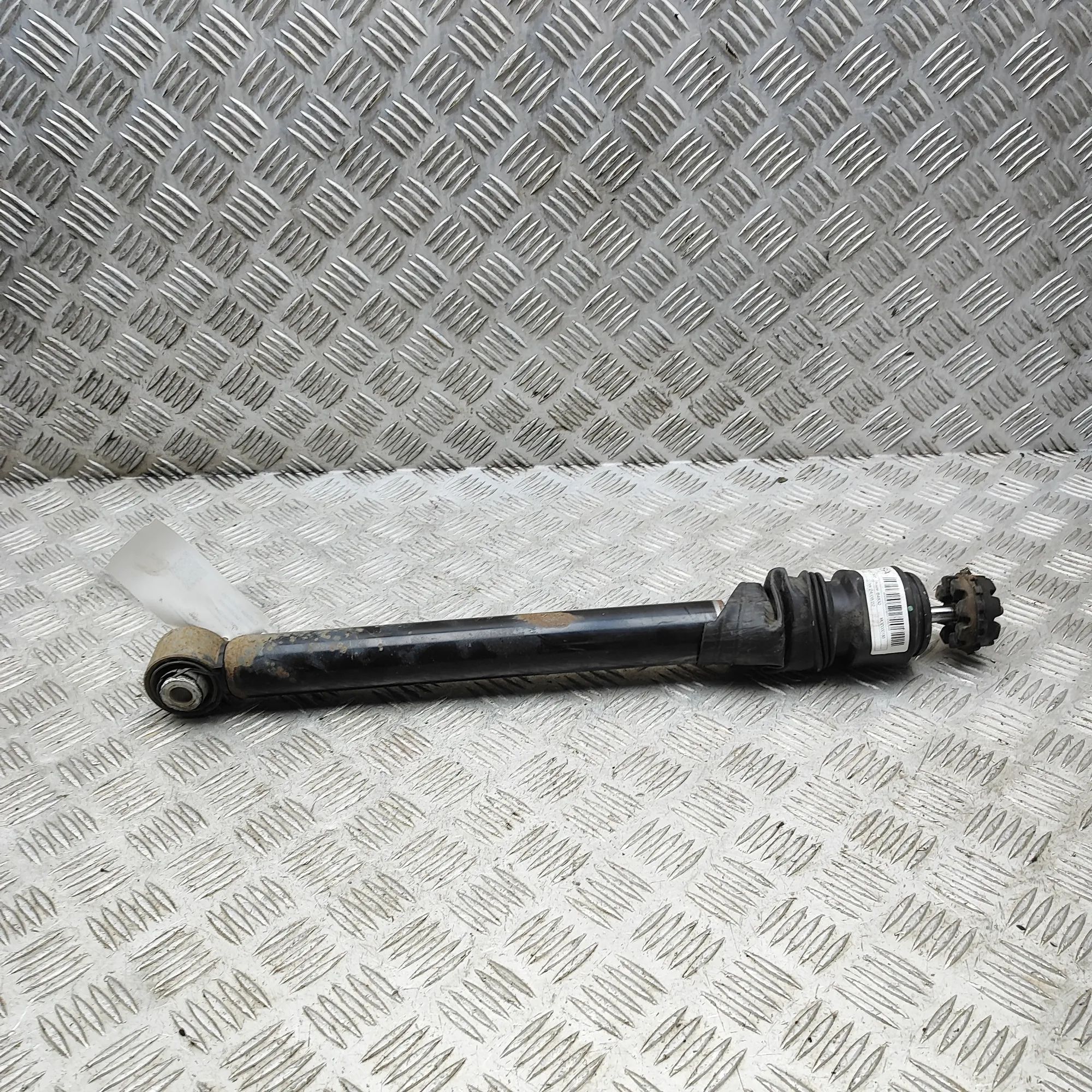 Opel Mokka (B) Shock absorber — rear right Shock absorber — rear right — OPEL MOKKA (2020-...