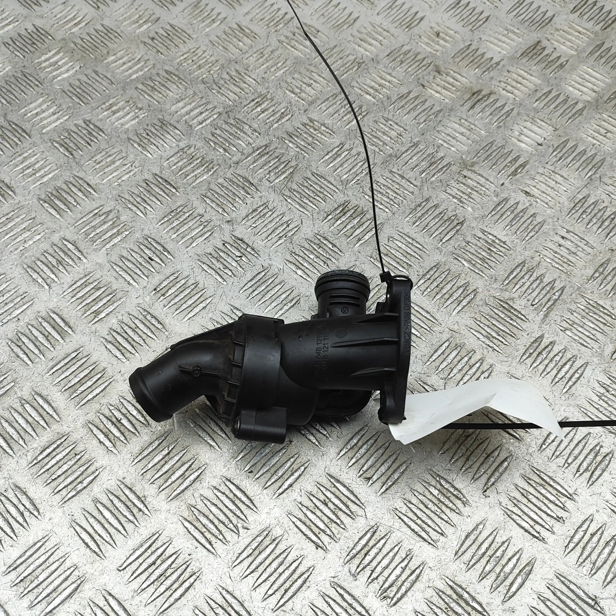 Volkswagen Polo termostaat Thermostat — VW POLO (6R, 6C) (2009-...) — 04B1...