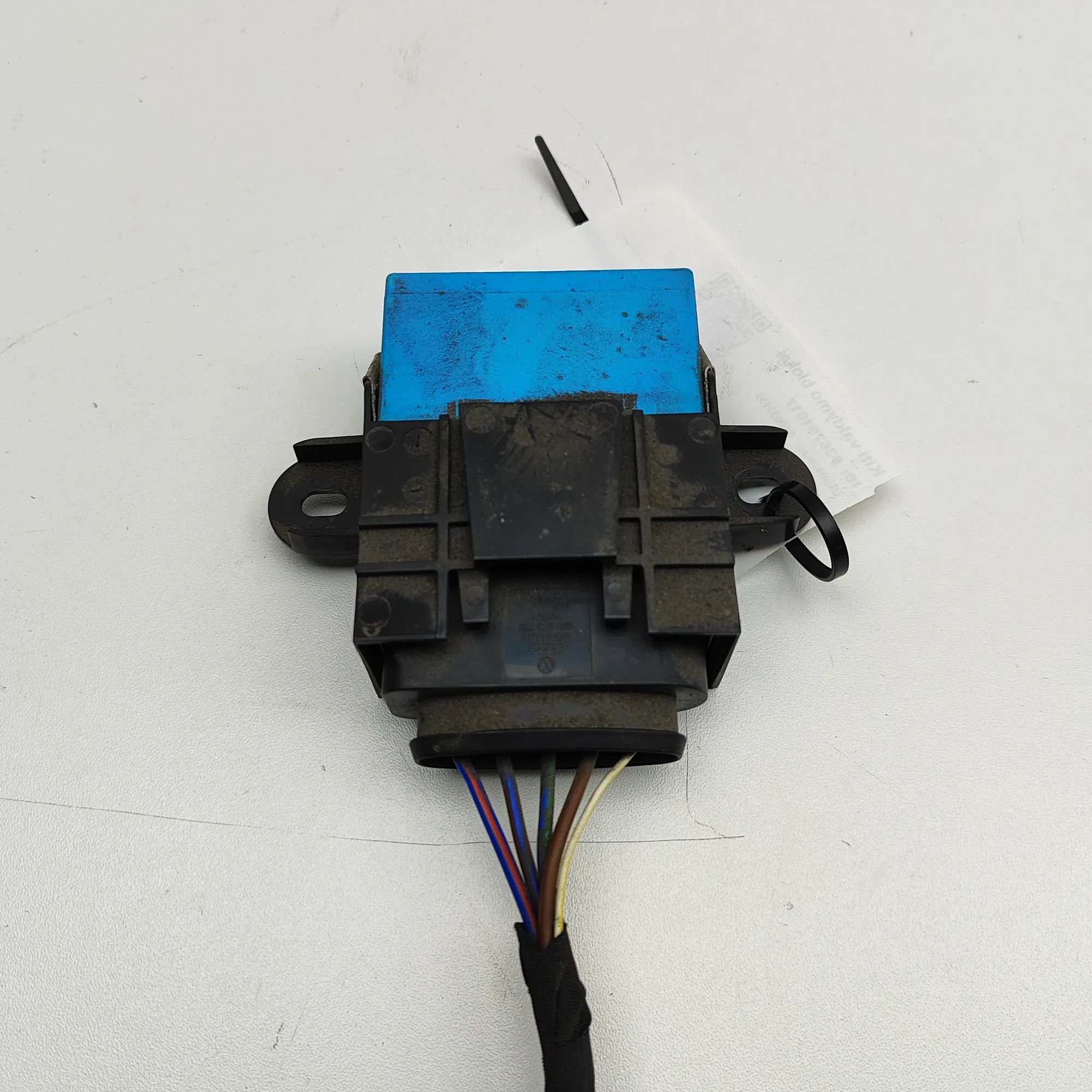 Audi Q3 (8U) Fuel Pump Control Unit Fuel Pump Control Unit — AUDI Q3 (8U) (2011-201...