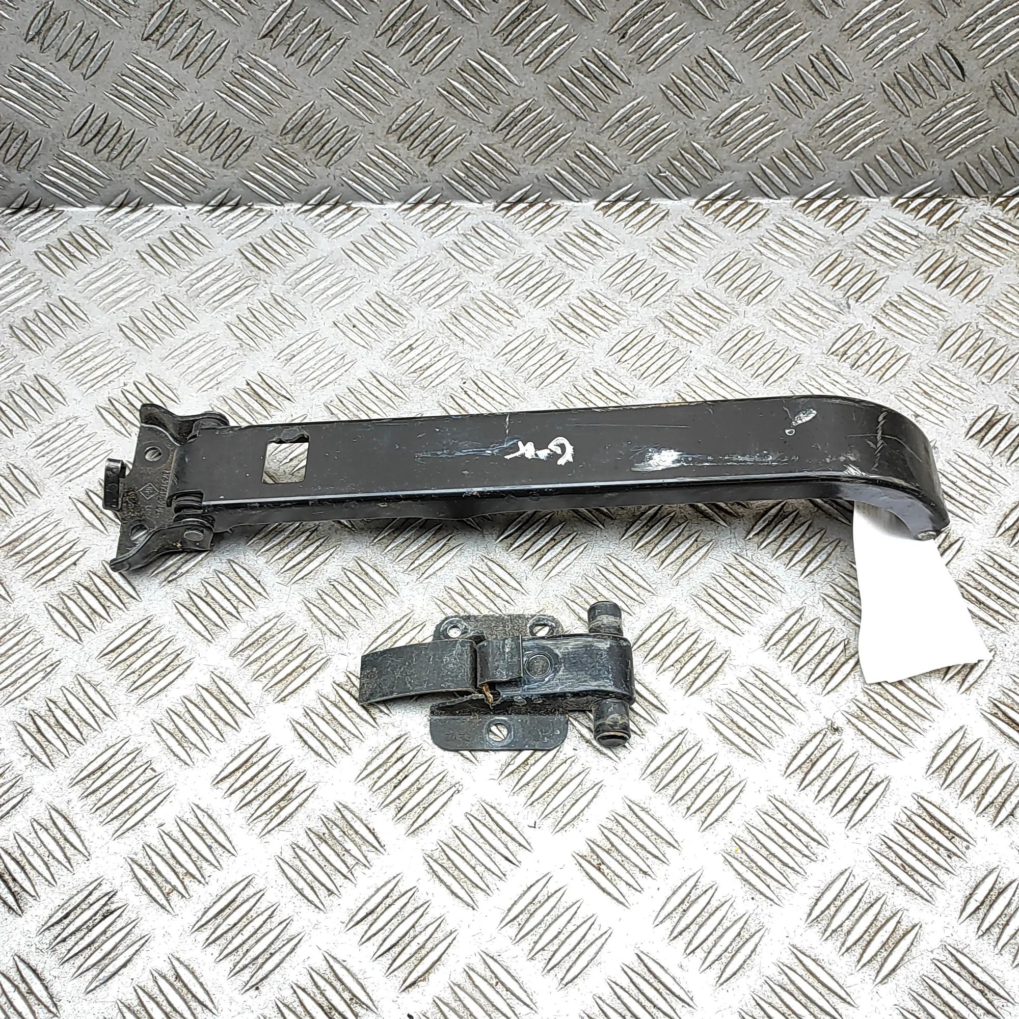 Opel Movano (B) Door check strap — rear left Door check strap — rear left — OPEL MOVANO (B M...