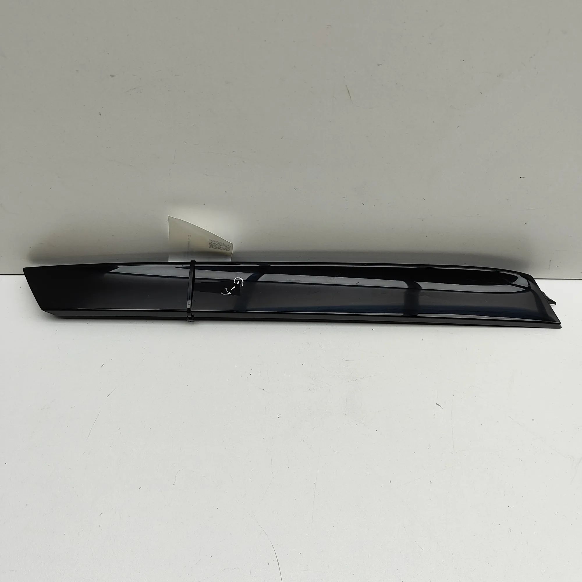 Audi Q3 (8U) Tailgate Bootlid Trim Tailgate Bootlid Trim — AUDI Q3 (8U) (2011-2018...