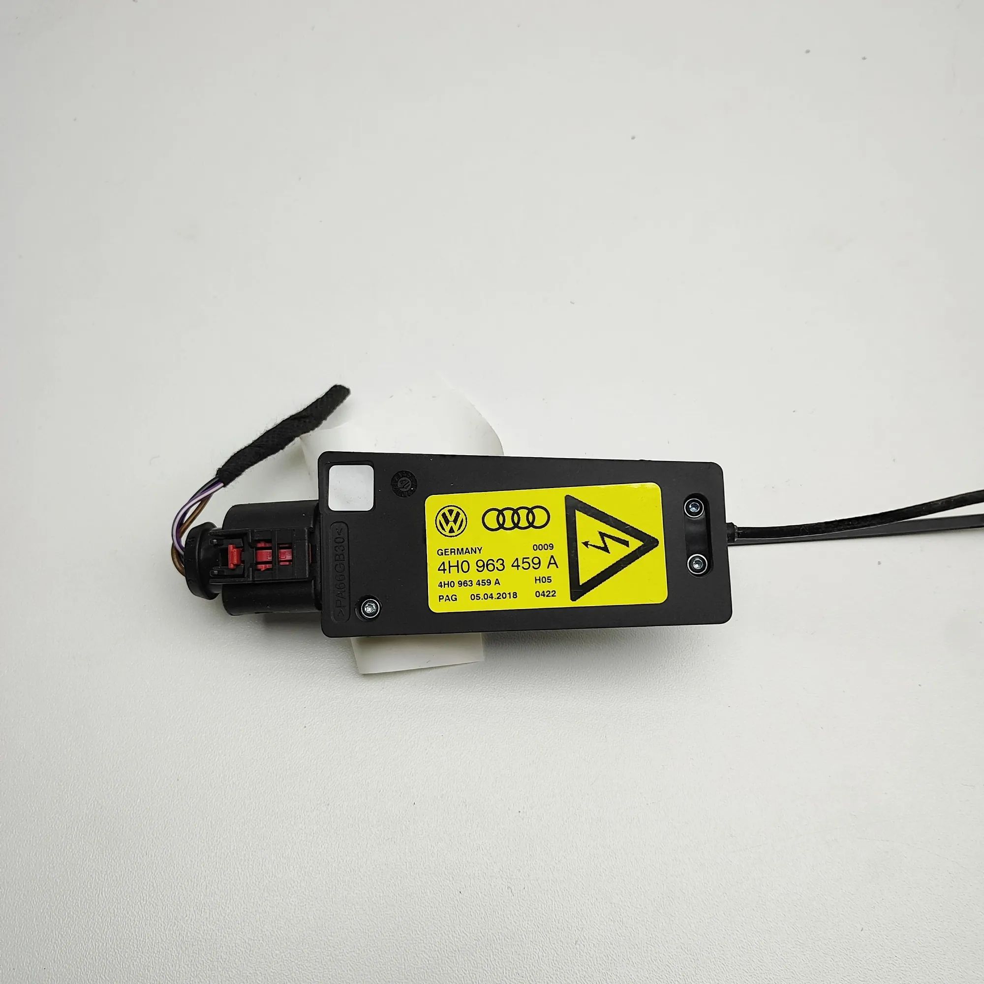 Porsche Panamera Air Pressure Sensor Air Pressure Sensor — PORSCHE PANAMERA (971) (2...