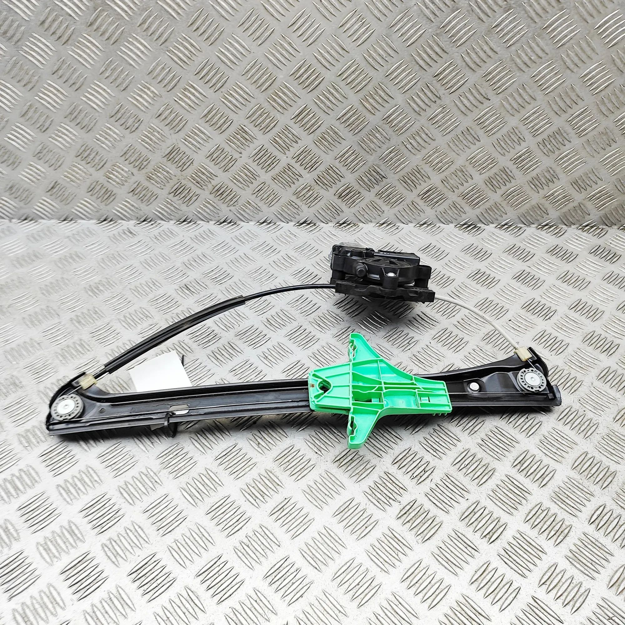 Seat Tarraco Window regulator — rear right Window regulator — rear right — SEAT TARRACO (K...