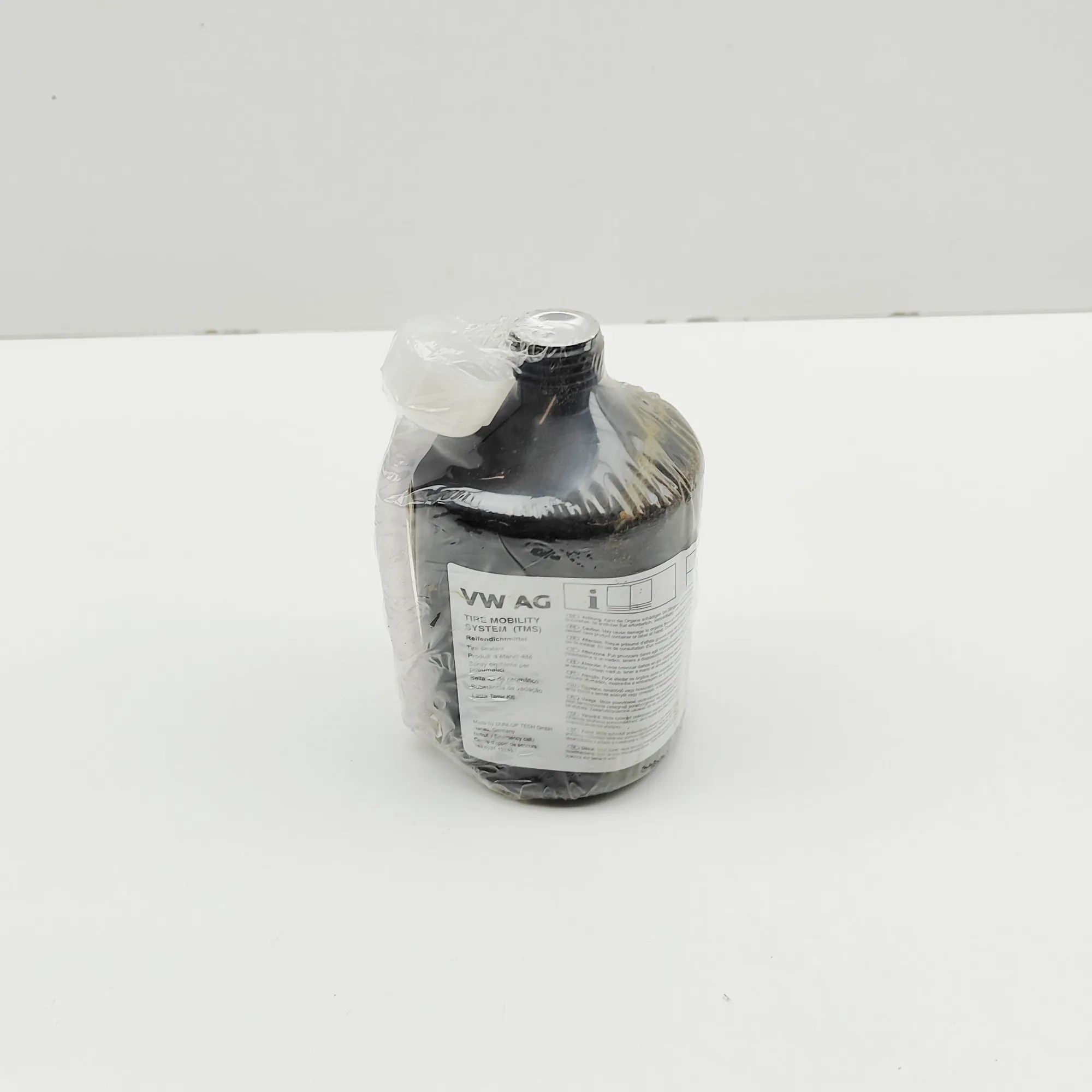 Audi Q3 (F3) Tyre repair sealant Tyre repair sealant — AUDI Q3 (F3) (2018-...) —...