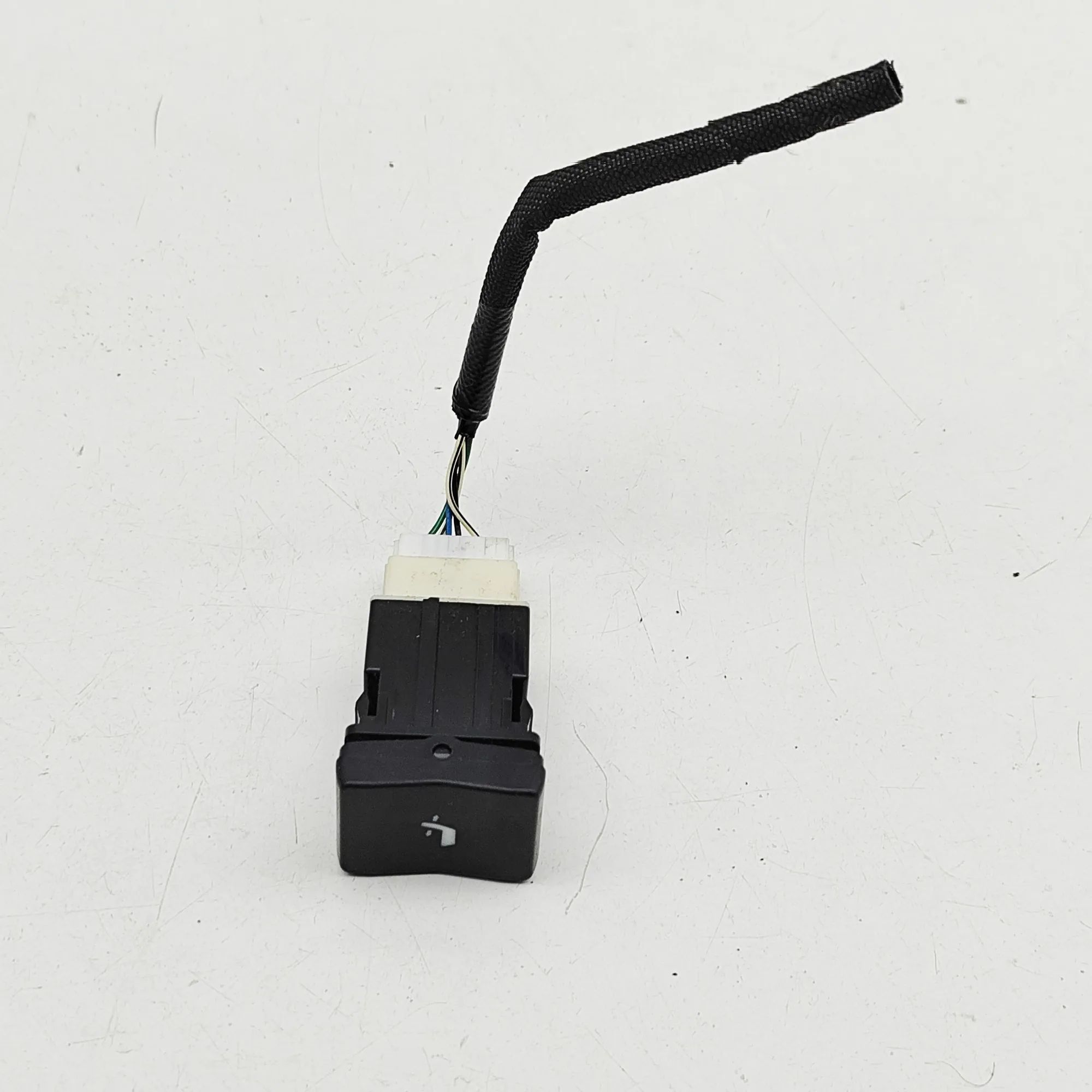 Toyota Land Cruiser 150 katkaisijat Switches — TOYOTA LAND CRUISER (_J15_) (2009-.....