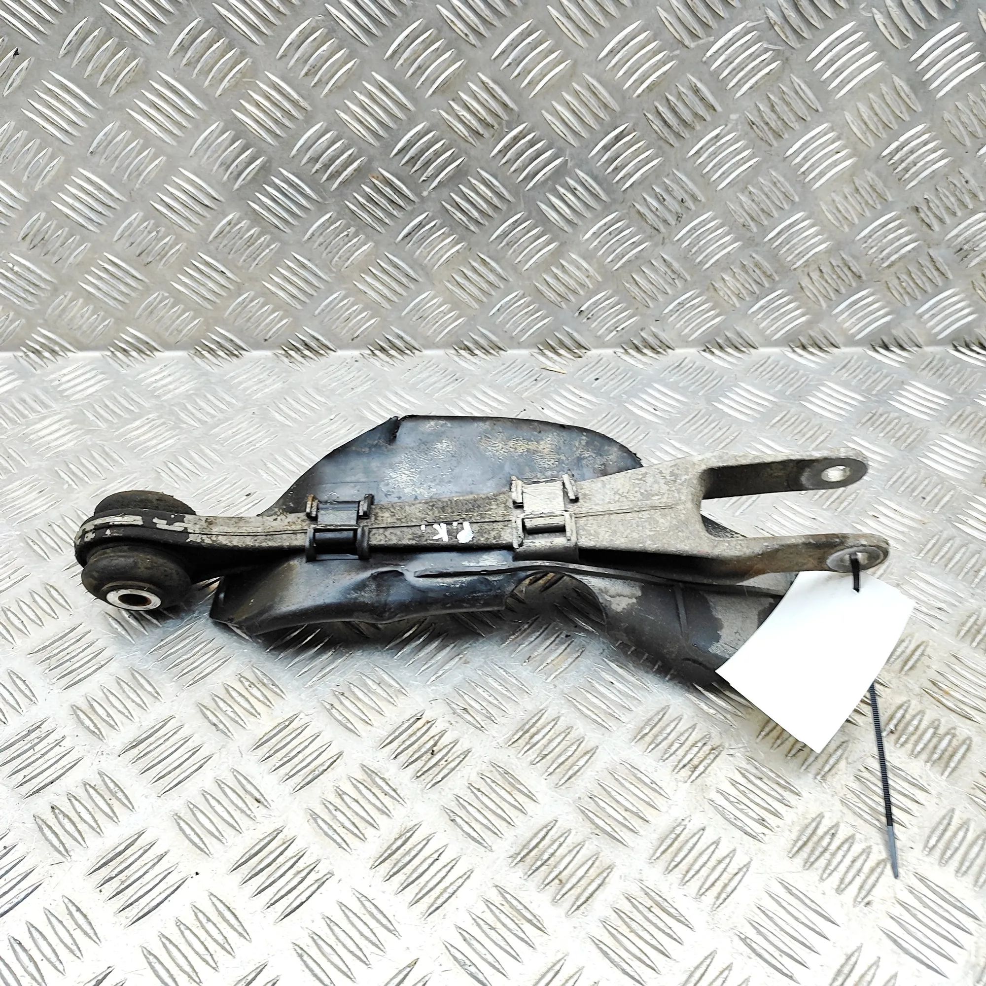 Porsche Boxster (986) Front Left Straight Control Arm