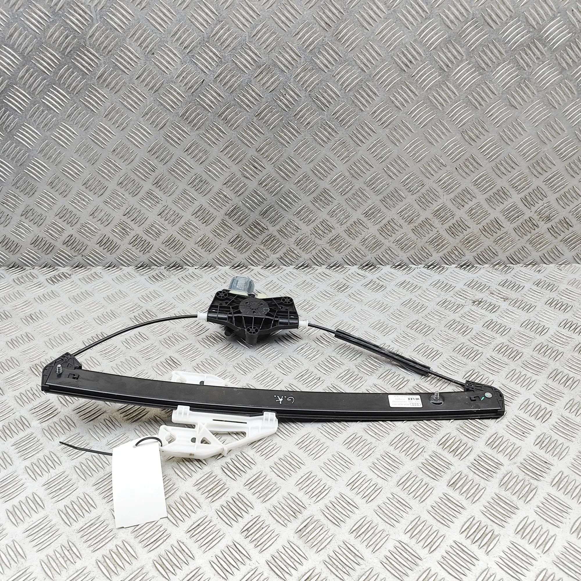 Audi Q3 (F3) Rear Left Door Window Regulator Rear Left Door Window Regulator — AUDI Q3 (Spor...