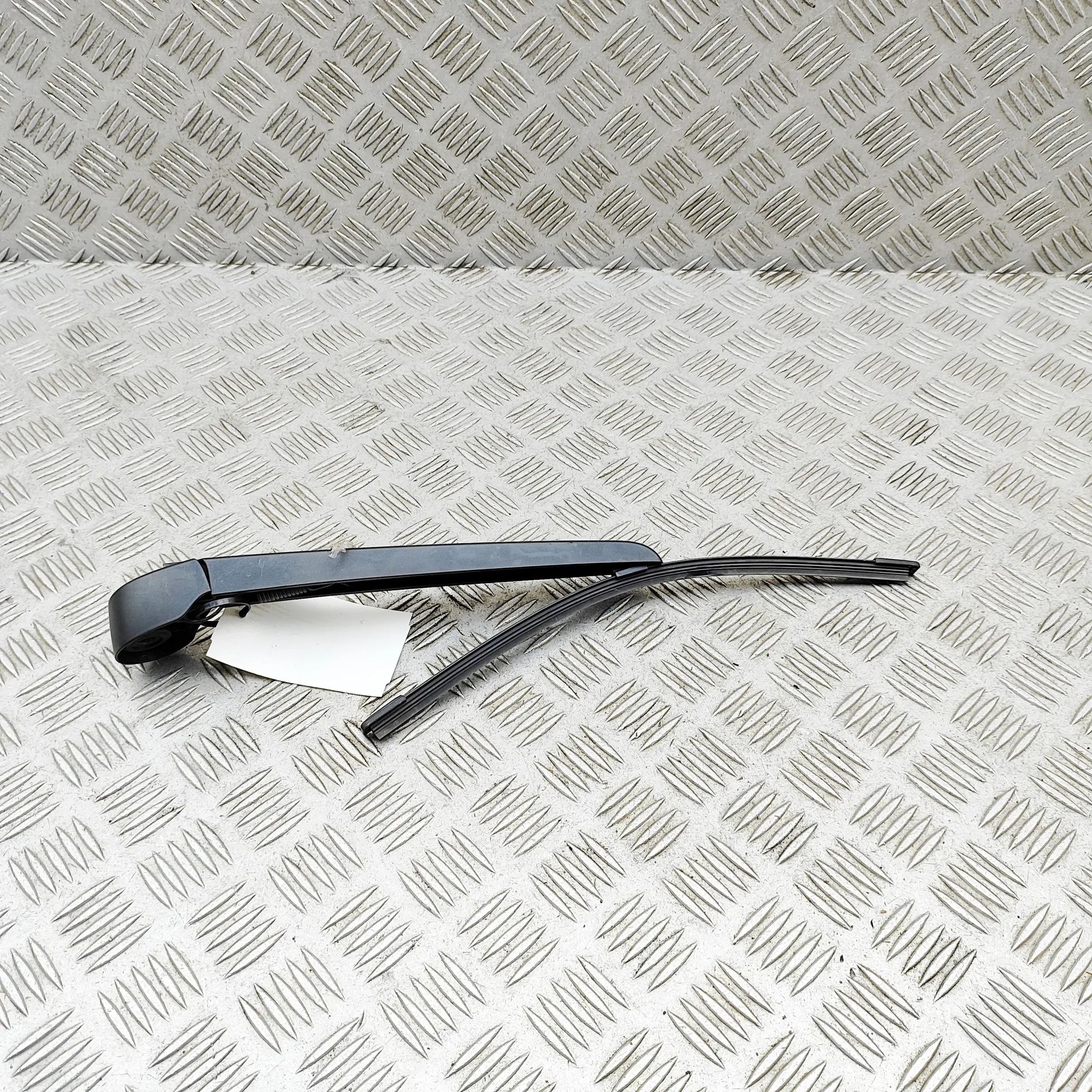 Audi Q3 (F3) Window wiper arm — rear Window wiper arm — rear — AUDI Q3 (F3) (2018-.....