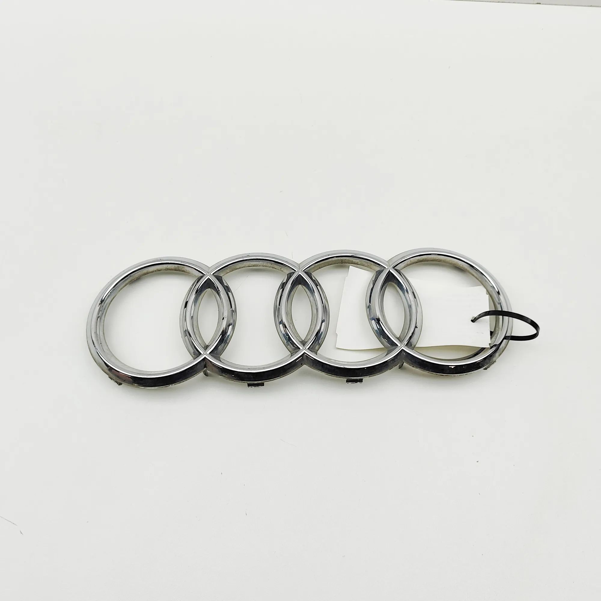 Audi Q3 (F3) Manufacturer emblem Manufacturer emblem — AUDI Q3 (F3) (2018-...) —...