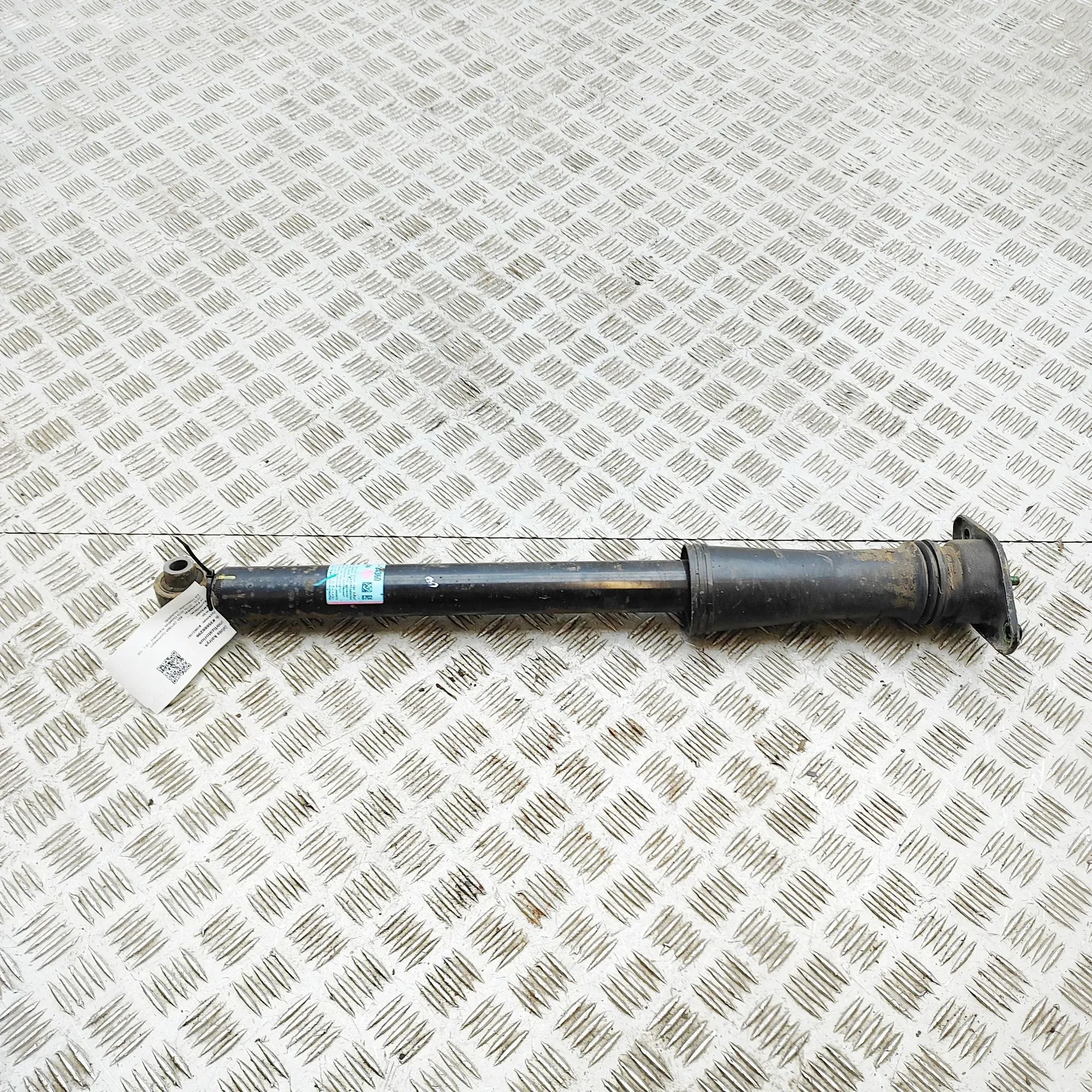 Kia Optima (JF) Shock absorber — rear left