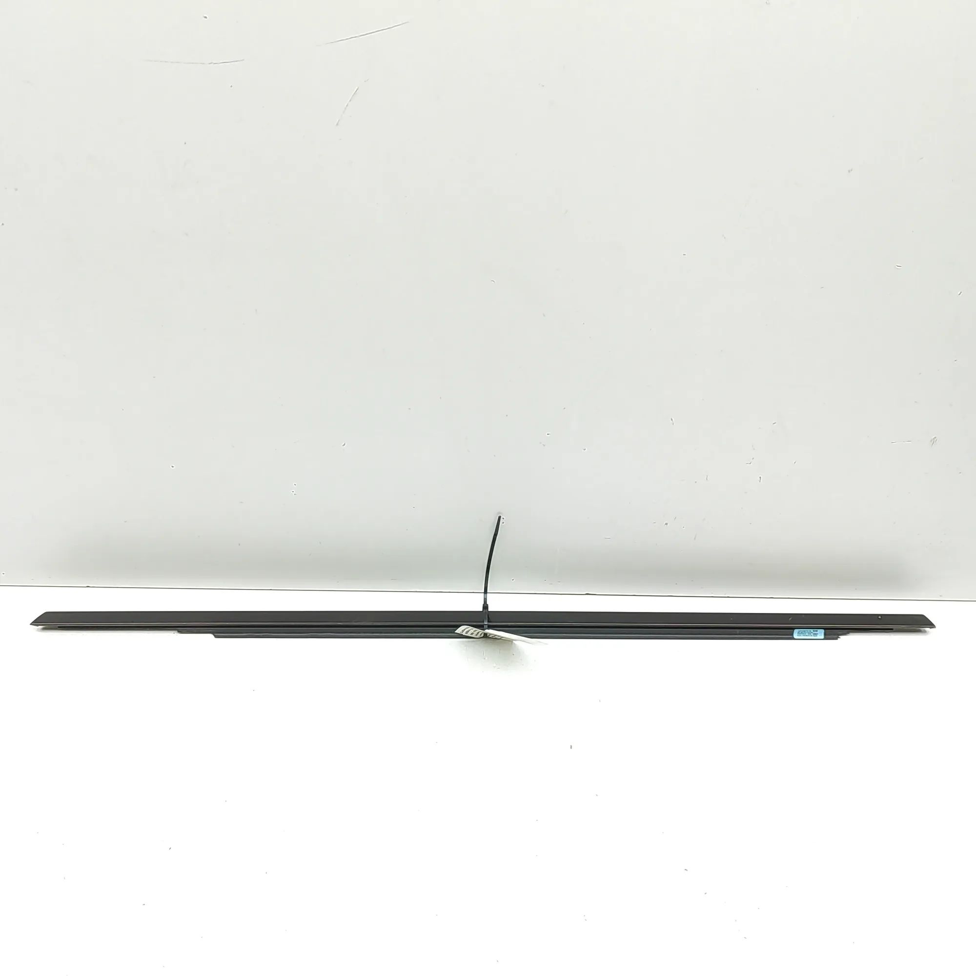 Audi Q3 (F3) Door window strip — rear right Door window strip — rear right — AUDI Q3 (F3) (...