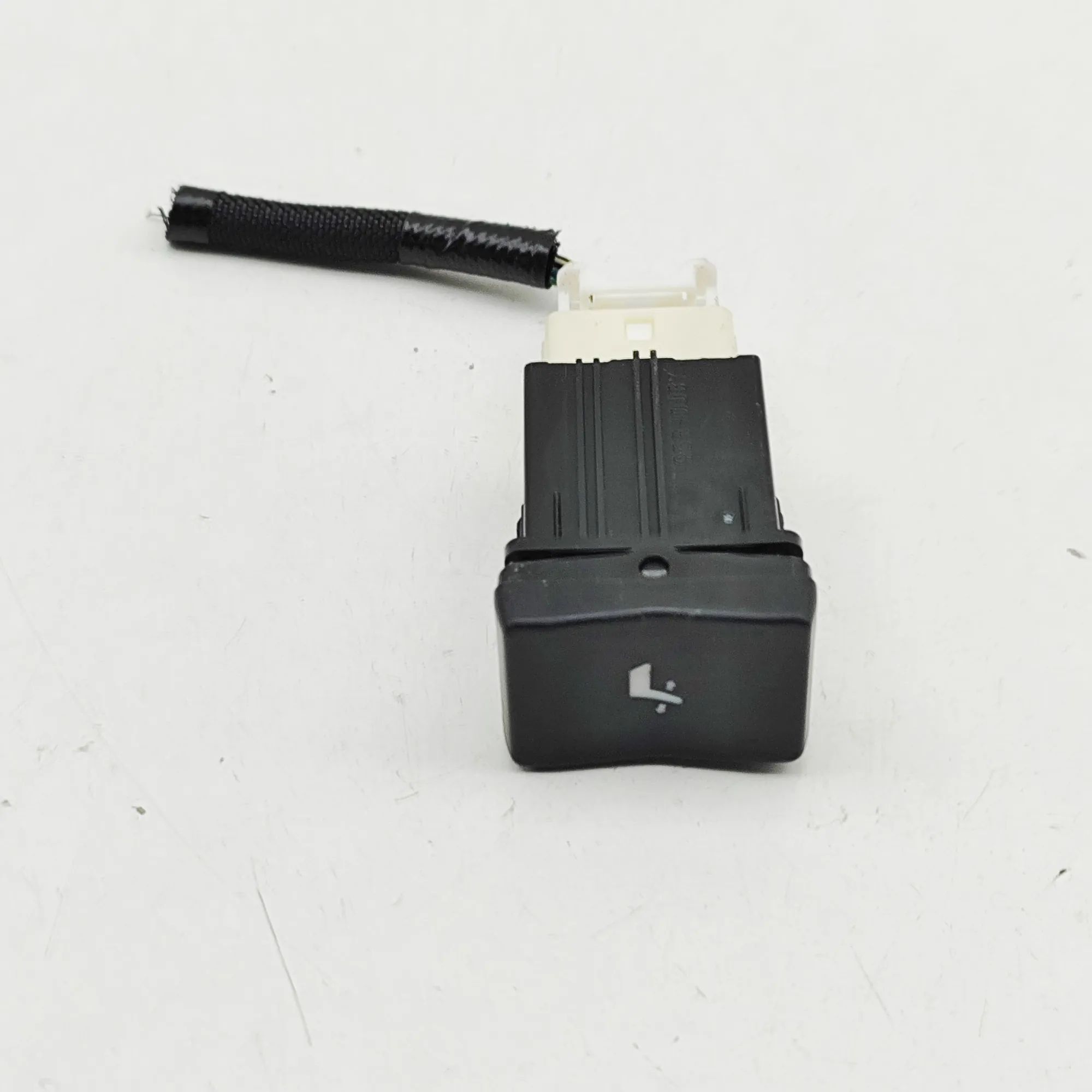 Toyota Land Cruiser 150 katkaisijat Switches — TOYOTA LAND CRUISER (_J15_) (2009-.....