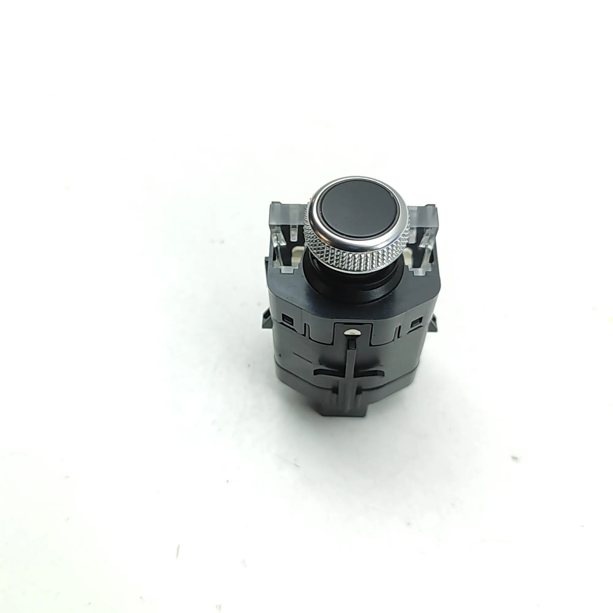 Audi Q3 (F3) Audio player buttons Audio player buttons — AUDI Q3 (F3) (2018-...) ...