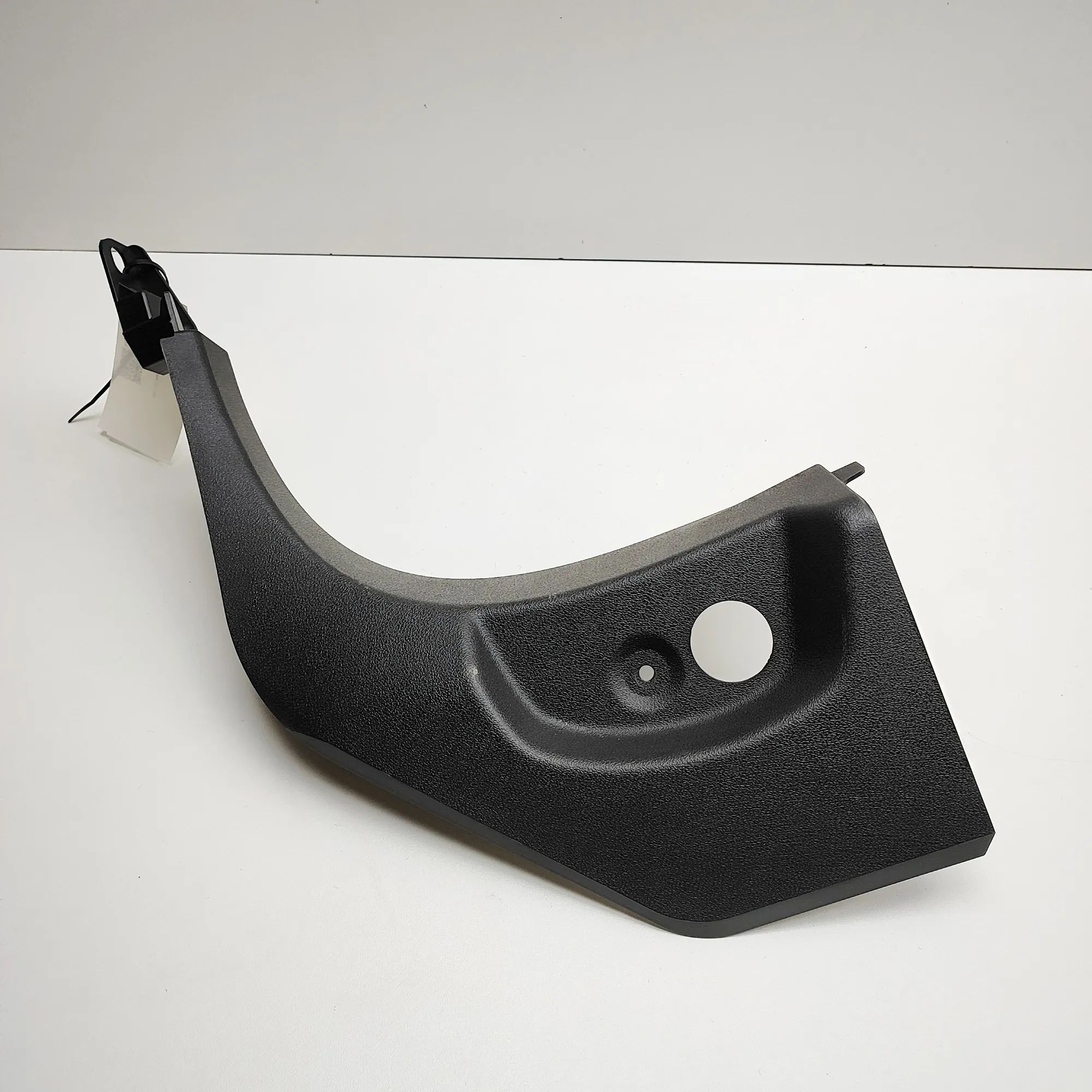 BMW X5 (G05) Interior sill trim — front left Interior sill trim — front left — BMW X5 (G05) ...