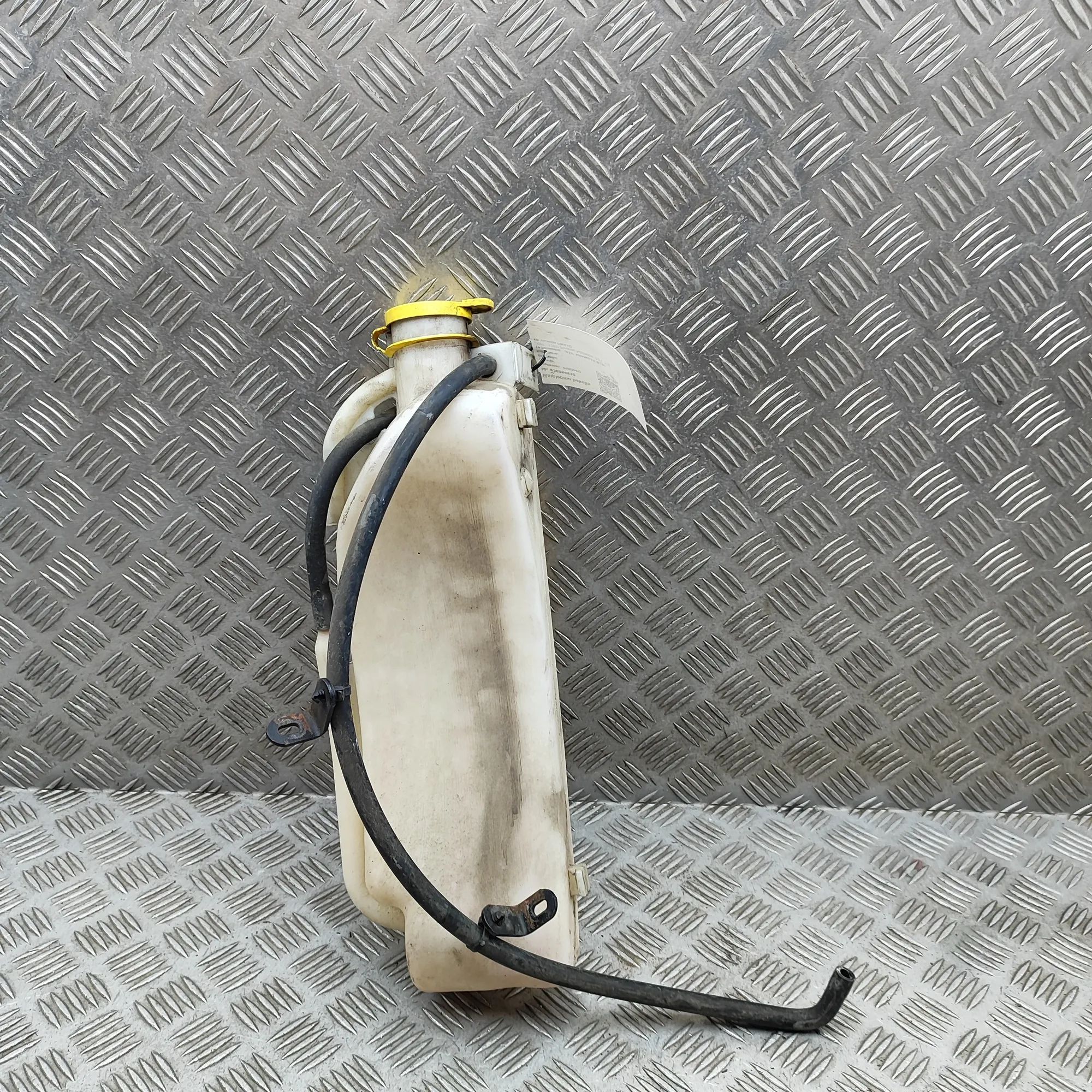 Jeep Wrangler (JK) Expansion Tank Expansion tank — JEEP WRANGLER (III JK) (2007-....