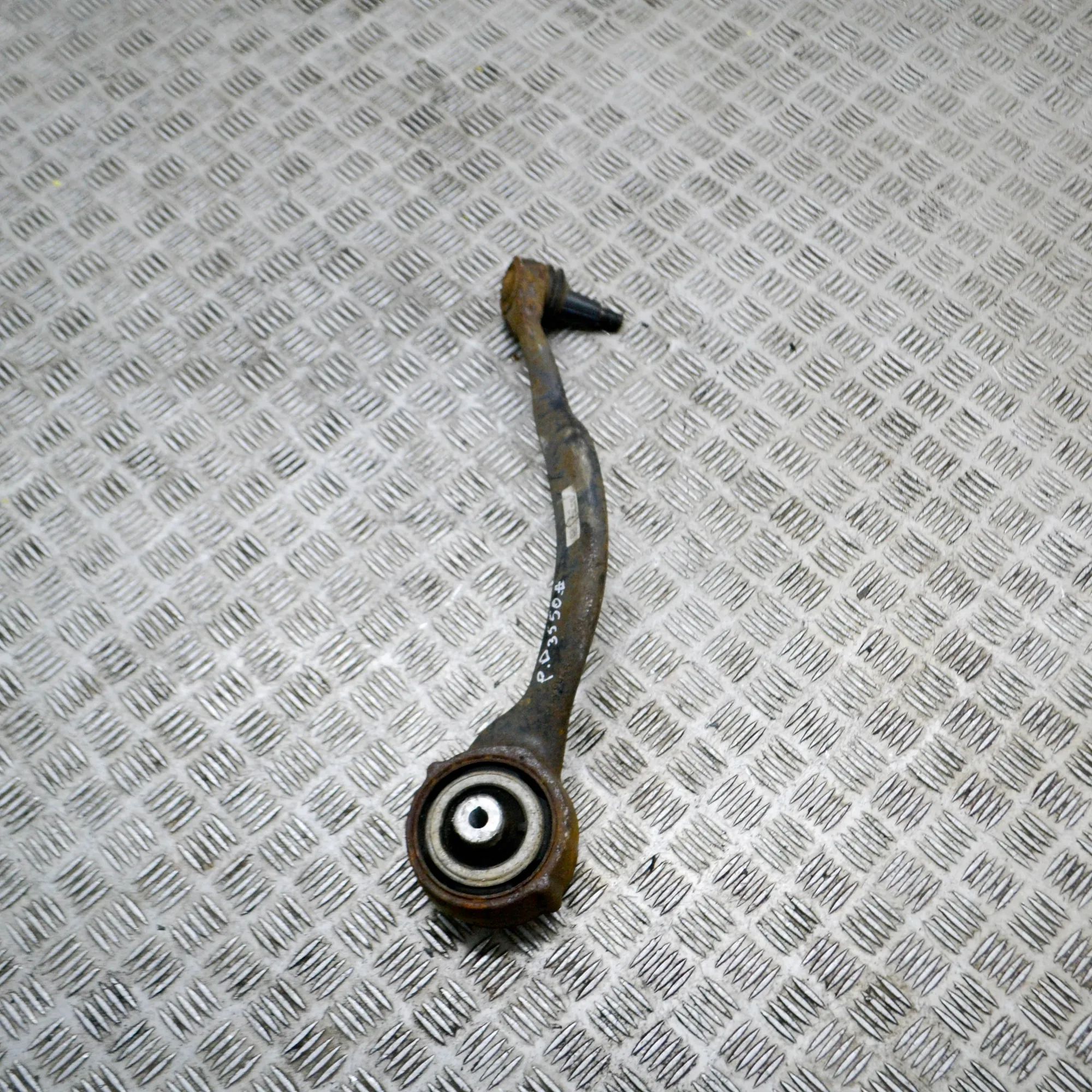 Land Rover Range Rover Sport (L494) Front Right Curved Control Arm Front Right Curved Control Arm — LAND ROVER RAN...