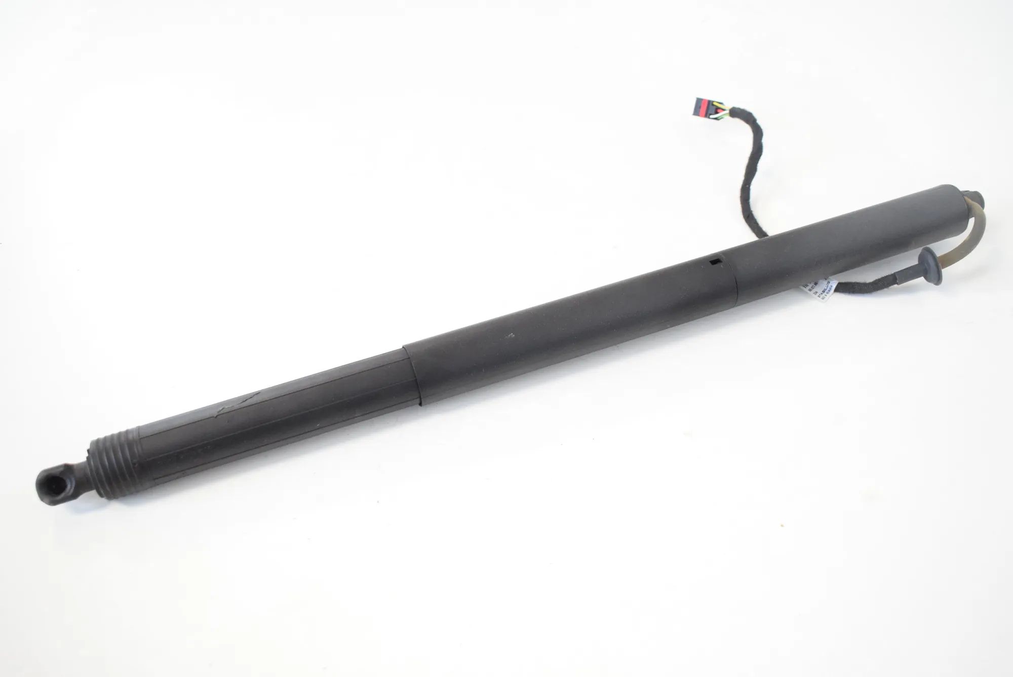 Porsche Macan Right Side Tailgate Gas Strut Right Side Tailgate Gas Strut — PORSCHE MACAN (...