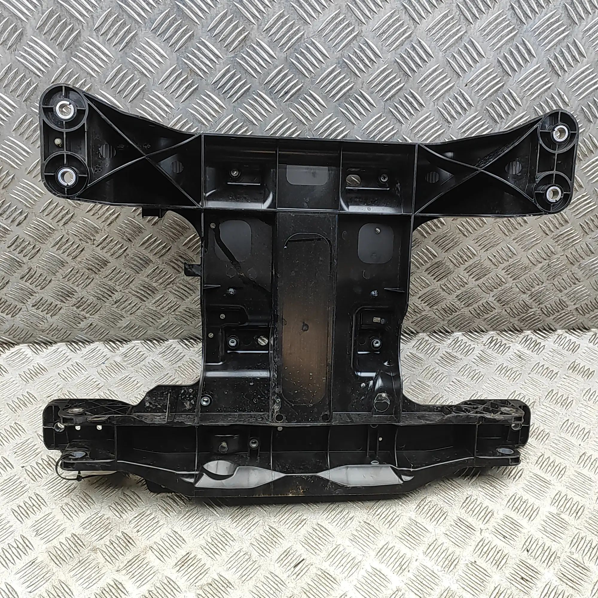 Skoda Elroq  Bracket Bracket — SKODA ELROQ (2024-...) — 1EA805211B

...