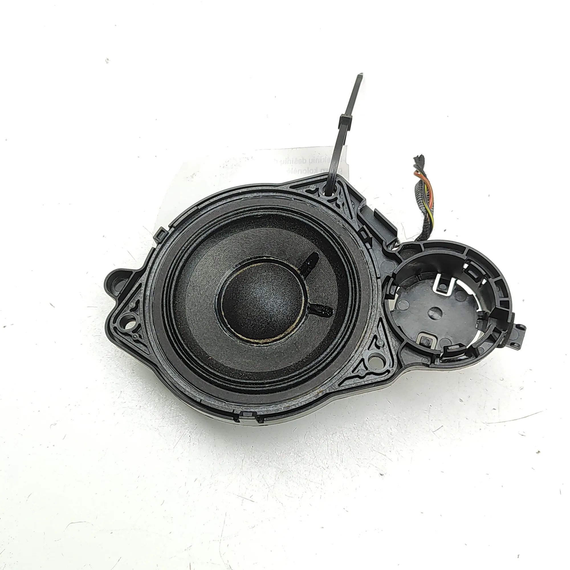 Porsche Taycan Parcel shelf speaker