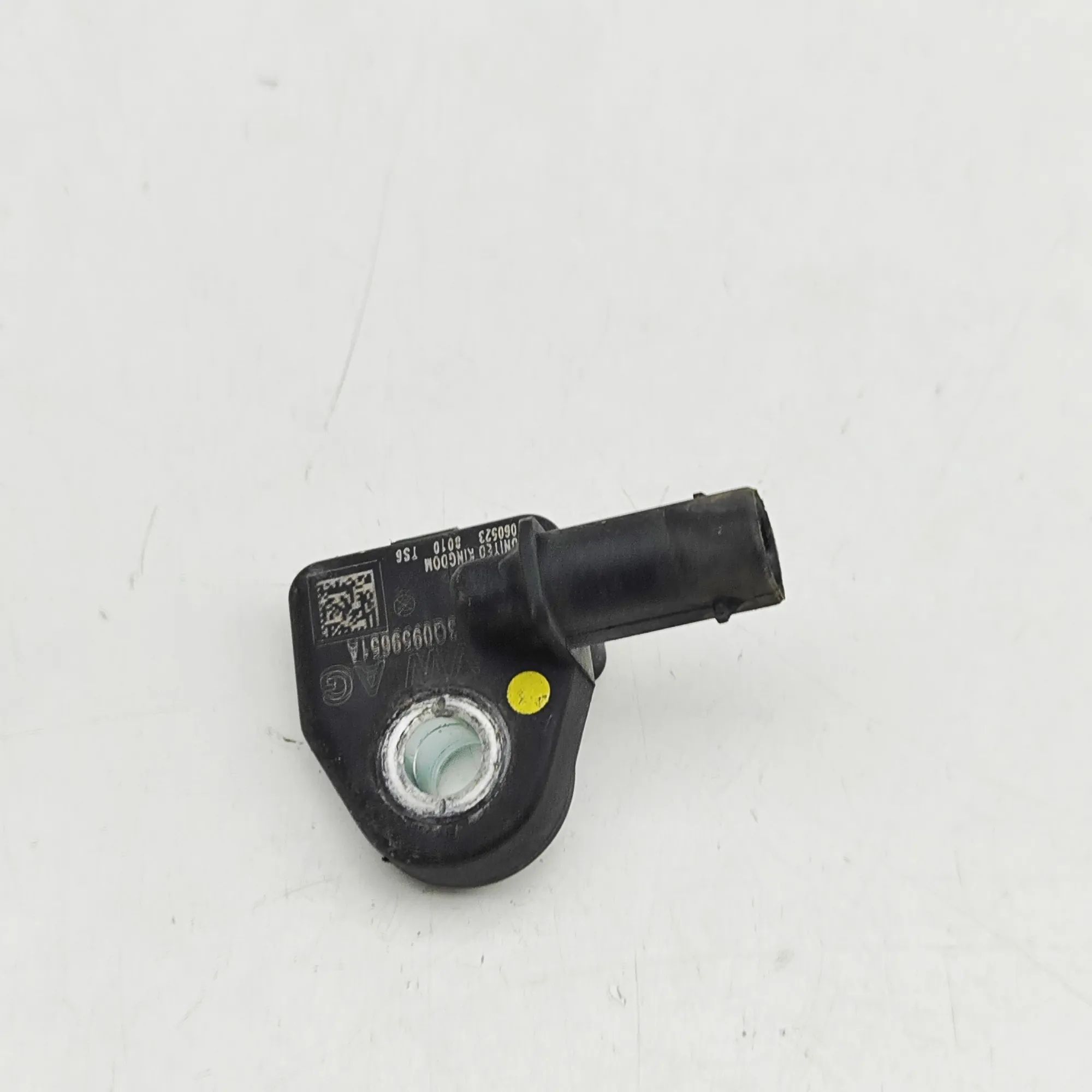 Volkswagen Arteon Impact sensor — rear right Impact sensor — rear right — VW ARTEON (3H7) (2...