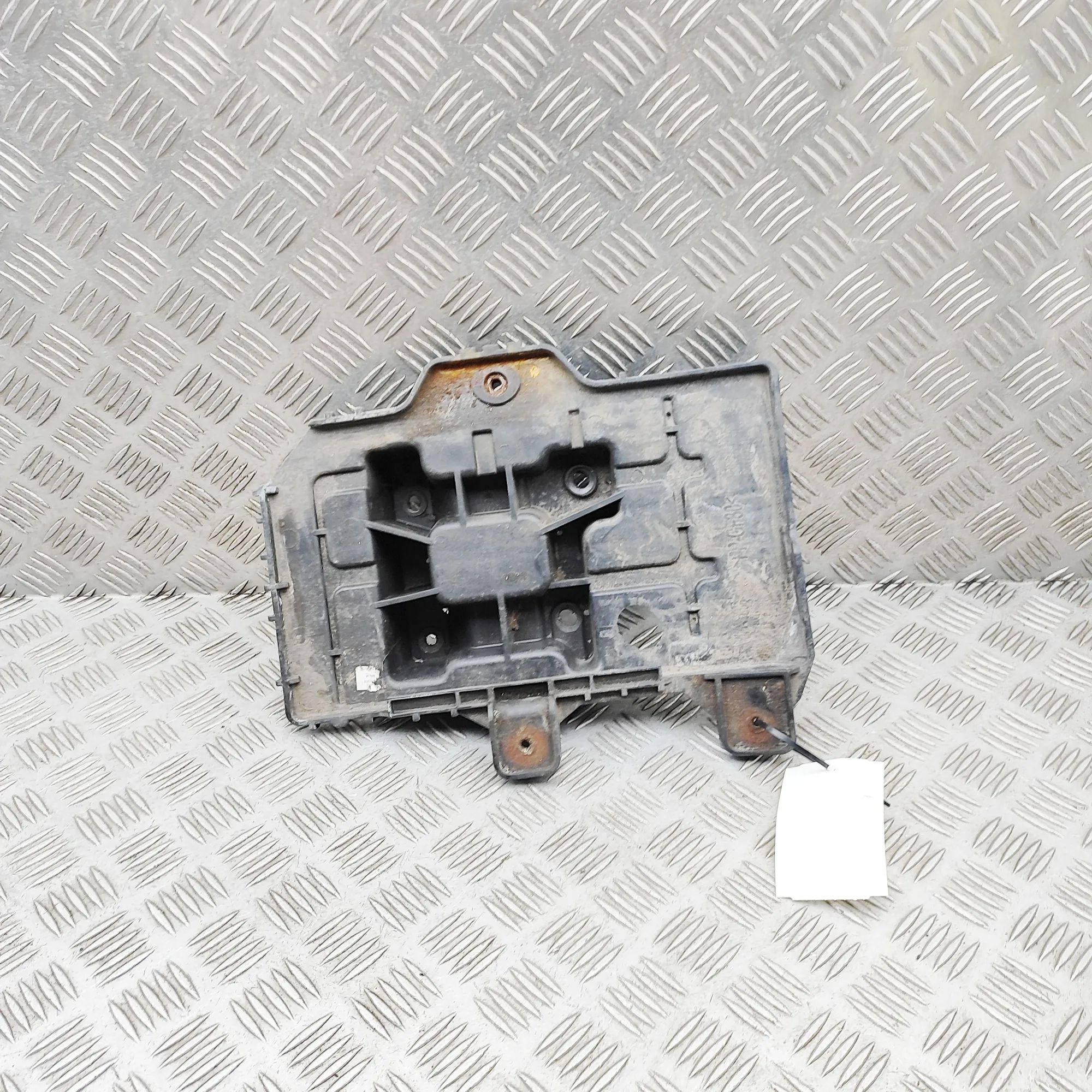 Kia Optima (JF) Battery tray