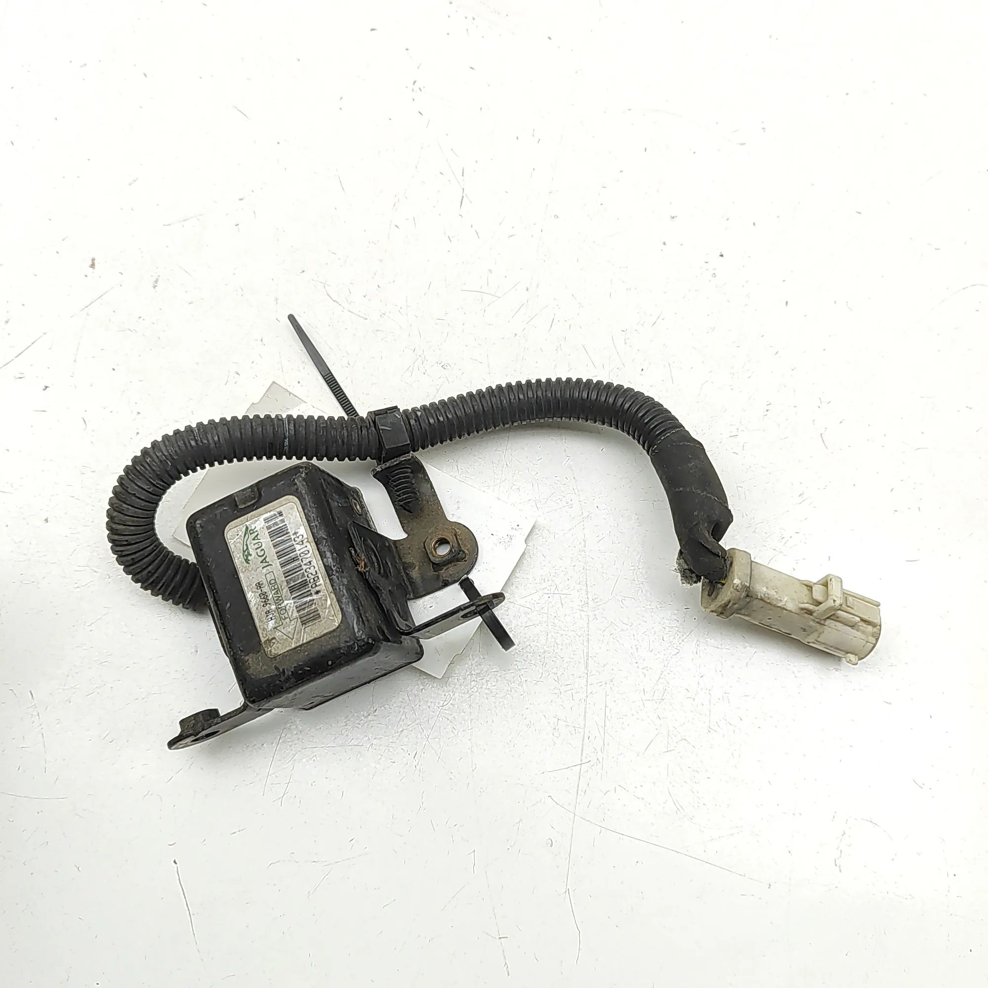 Jaguar XK Impact sensor — front left Impact sensor — front left — JAGUAR XK (8 Coupe...