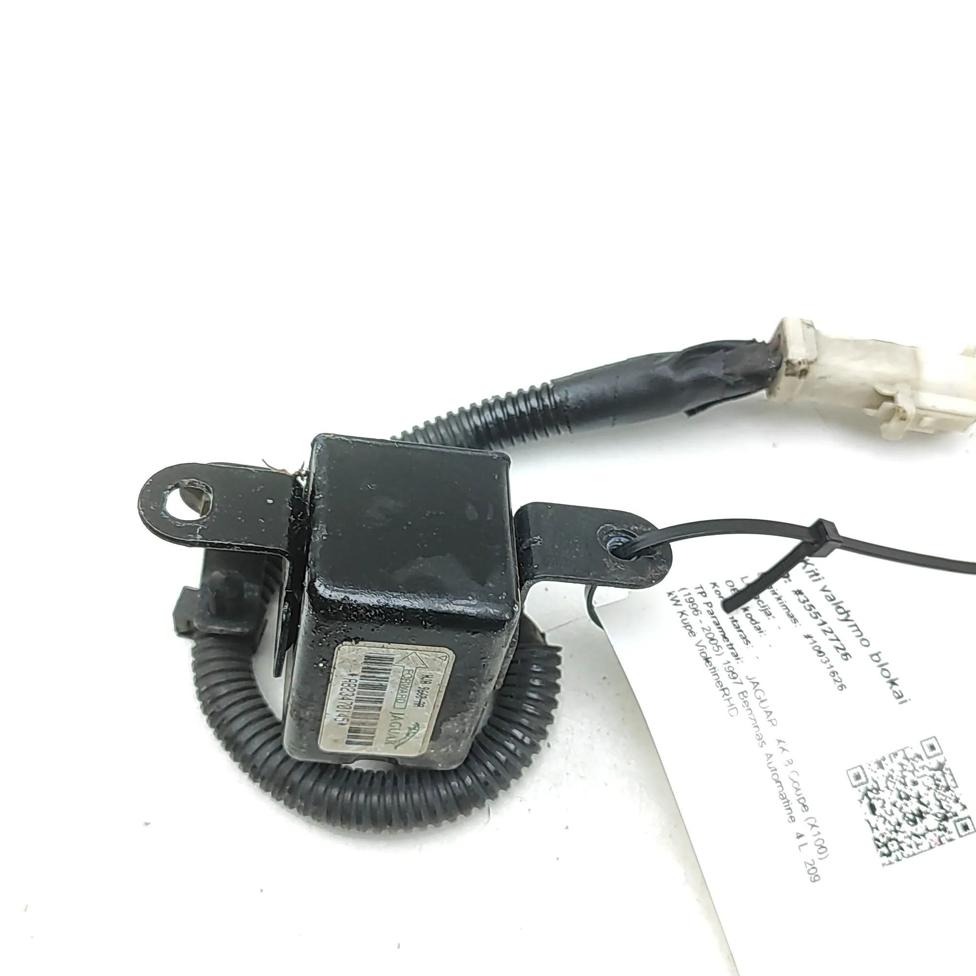 Jaguar XK Impact sensor — front right Impact sensor — front right — JAGUAR XK (8 Coup...