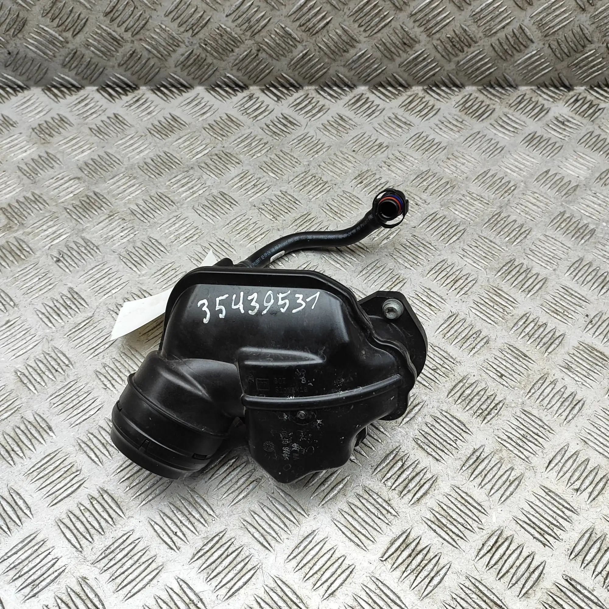 Volkswagen T-Roc Air Intake Tube Air Intake Tube — VW T-ROC (II) (2025-...) — 05...