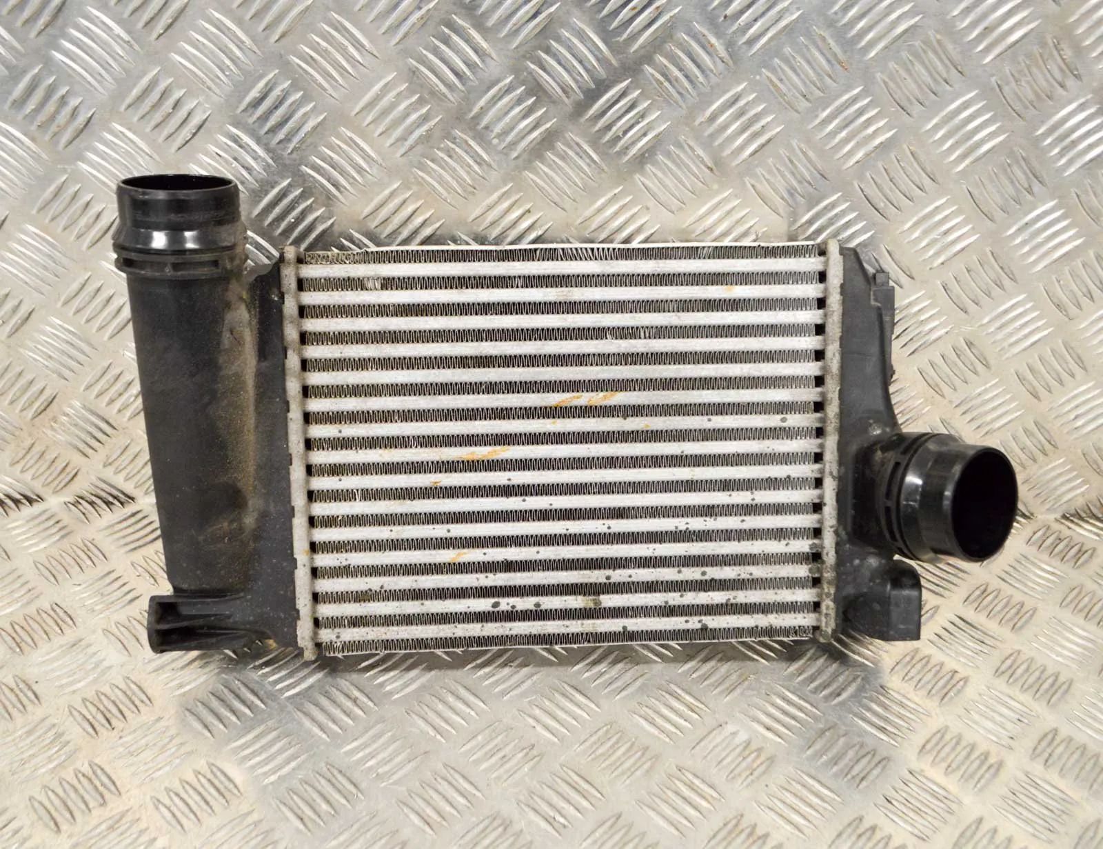 Nissan Qashqai (J11) Intercooler radiator Intercooler radiator — NISSAN QASHQAI (II J11, ...