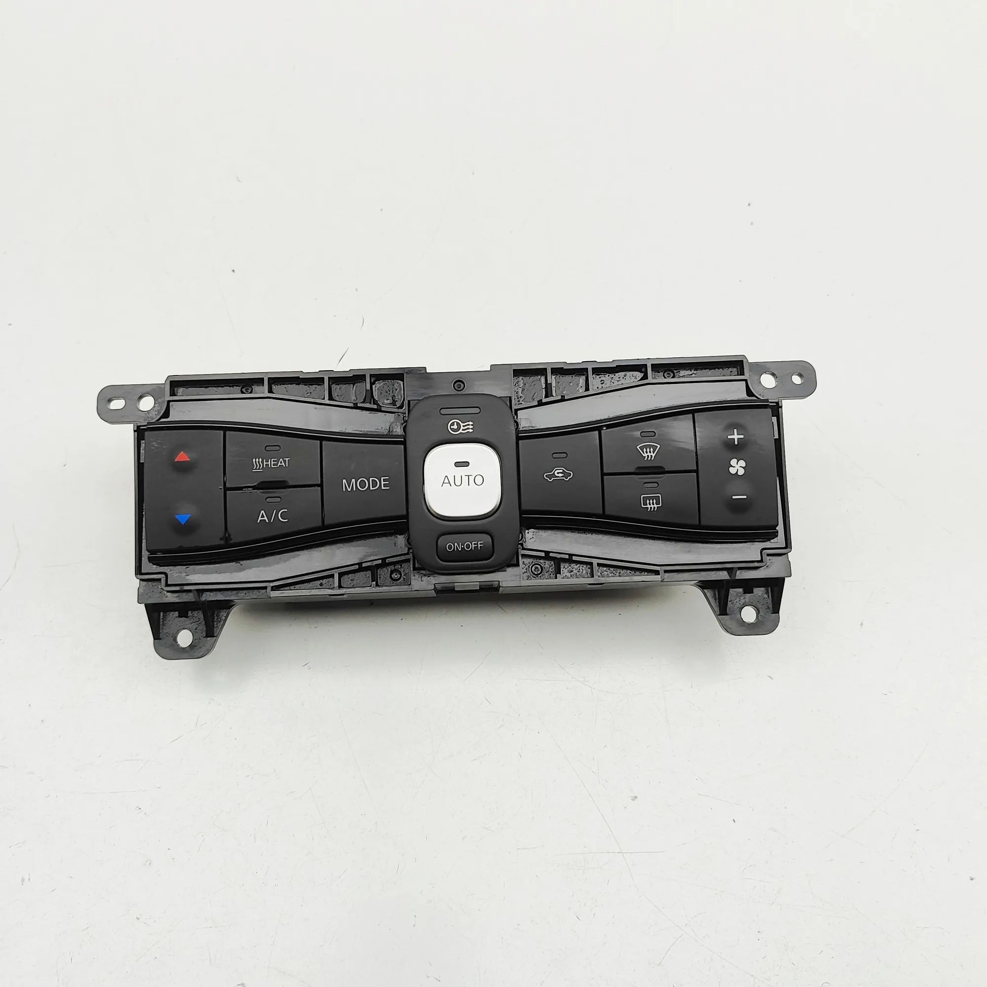 Nissan Leaf Climate control unit Climate control unit — NISSAN LEAF (ZE1) (2017-...