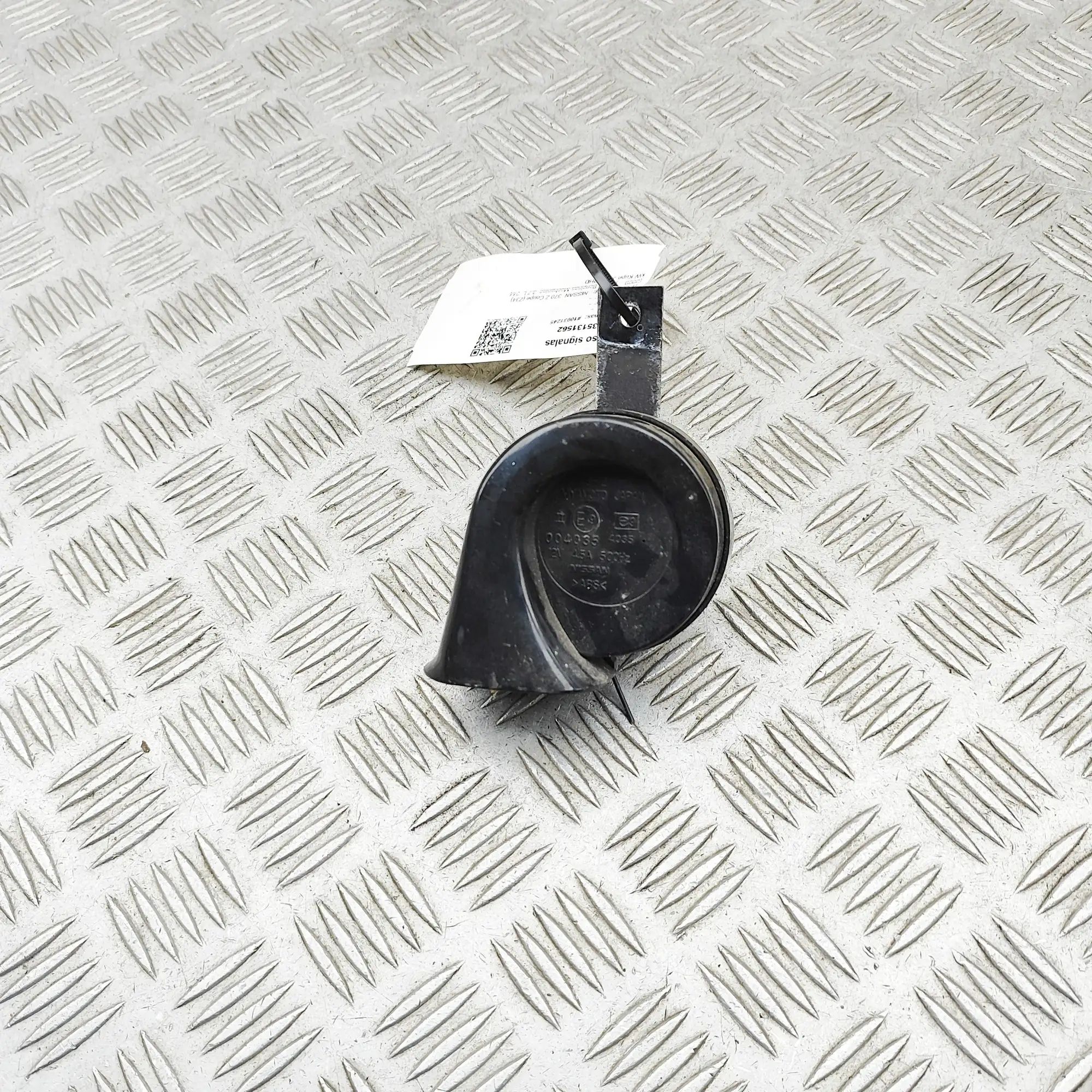 Nissan 370Z Horn signal Horn signal — NISSAN 370 (Z Coupe Z34) (2009-.....