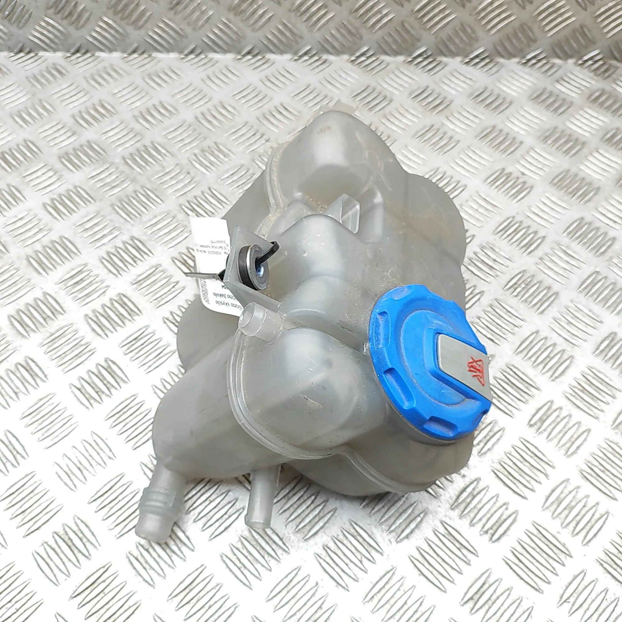 Porsche Macan Expansion Tank Expansion tank — PORSCHE MACAN (DKN) (2019-...)...