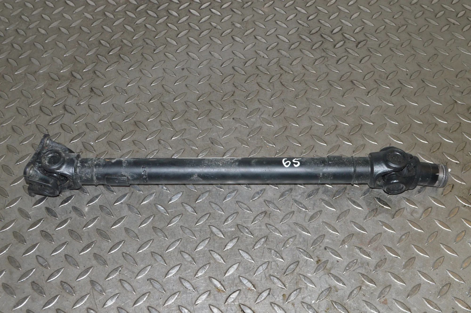 Land Rover Range Rover Velar Gearbox Short Propshaft Gearbox Short Propshaft — LAND ROVER RANGE ROVE...
