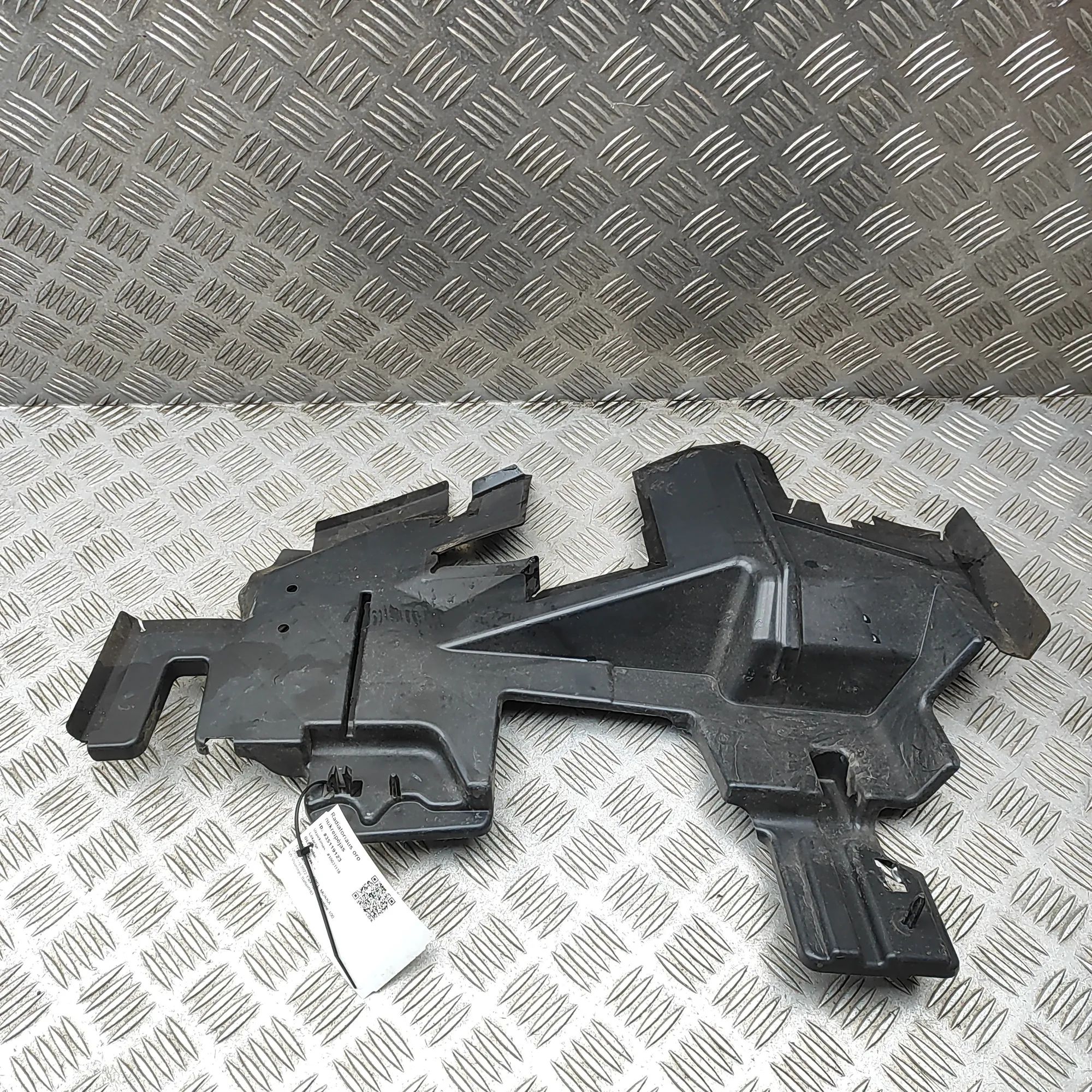Opel Mokka (B) Radiator Air Guide Duct Radiator Air Guide Duct — OPEL MOKKA (2020-...)...
