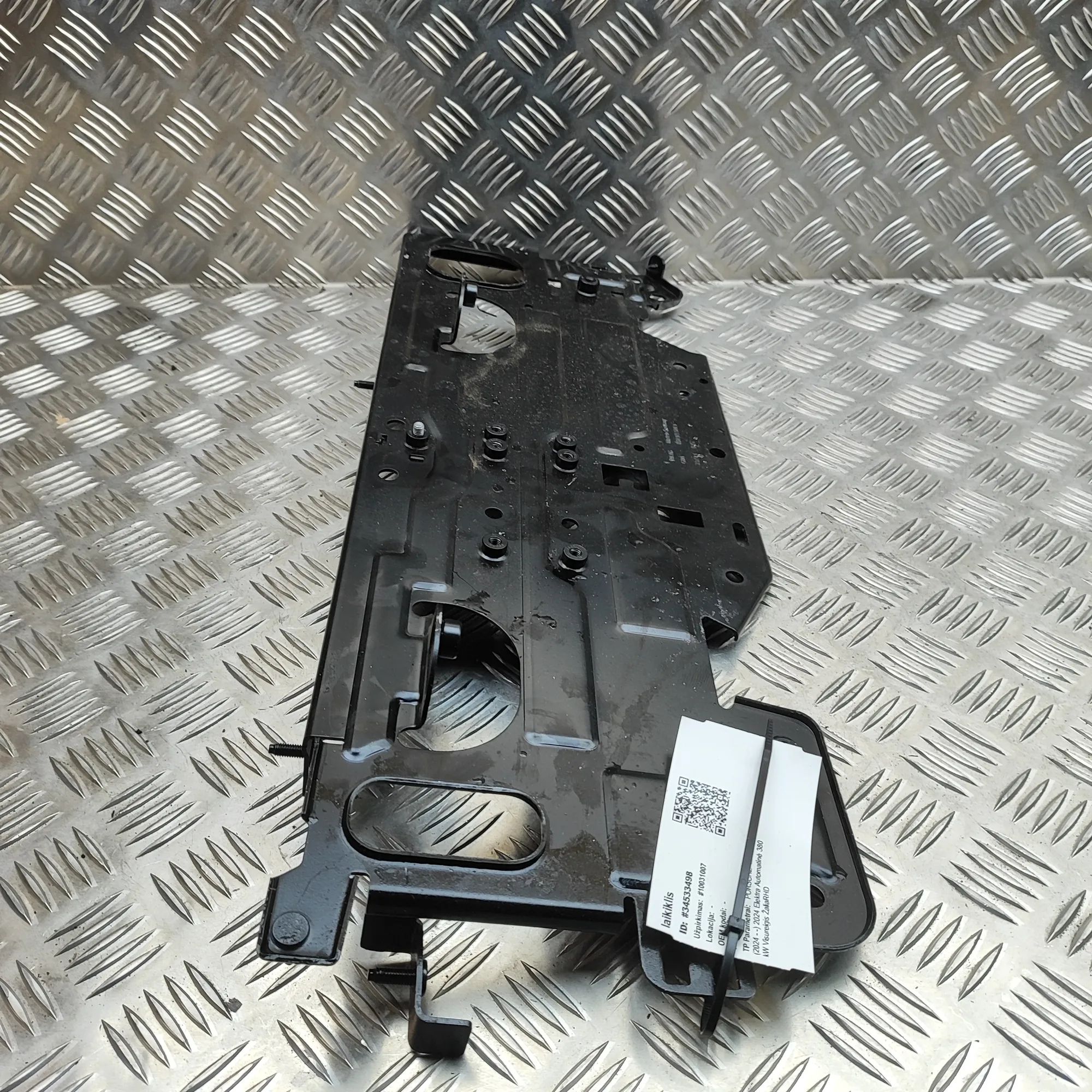 Porsche Macan (XAB) Bracket Bracket — PORSCHE MACAN (XAB) (2024-...) — 85H9...