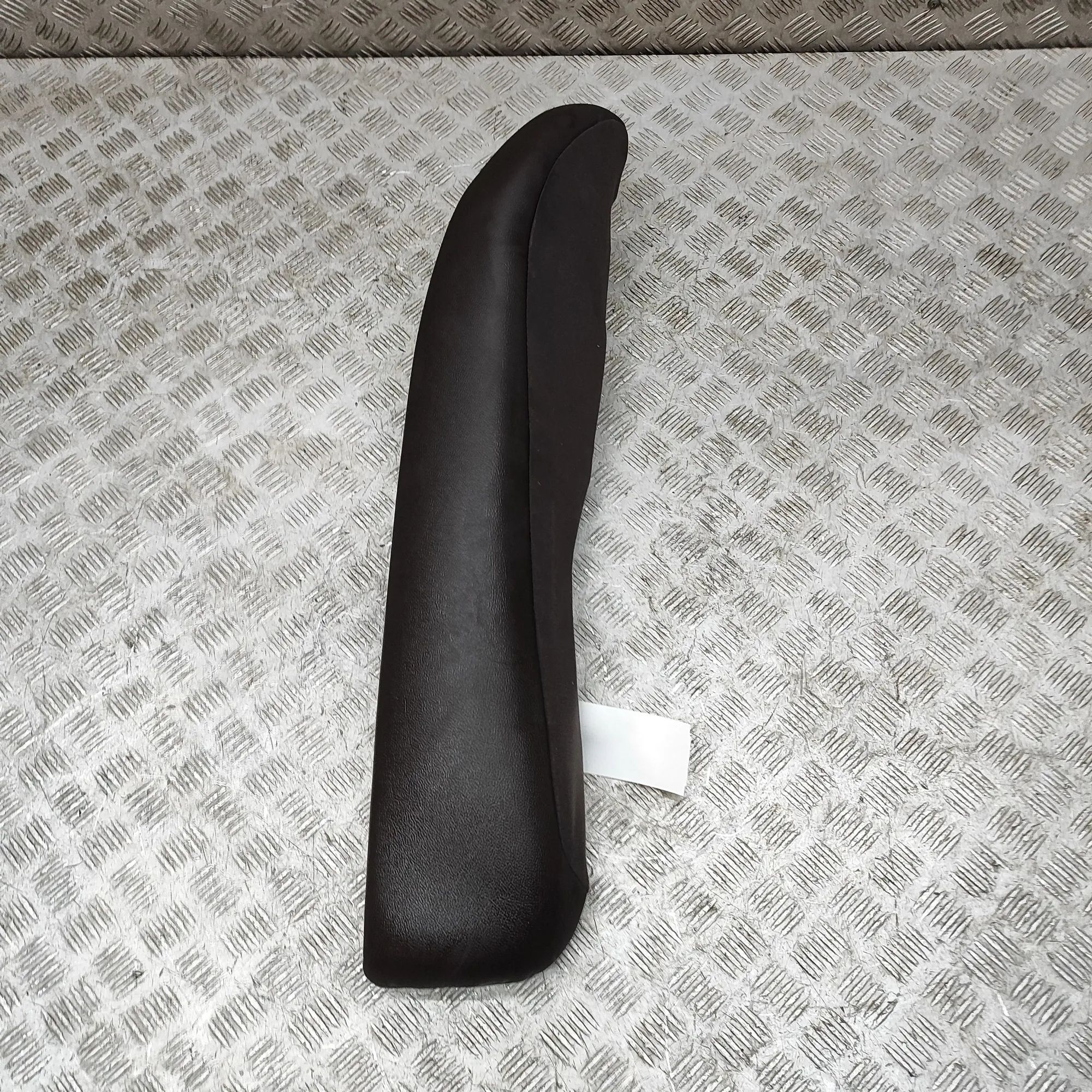 Maserati Quattroporte Rear Right Seat Trim Rear Right Seat Trim — MASERATI QUATTROPORTE (V...