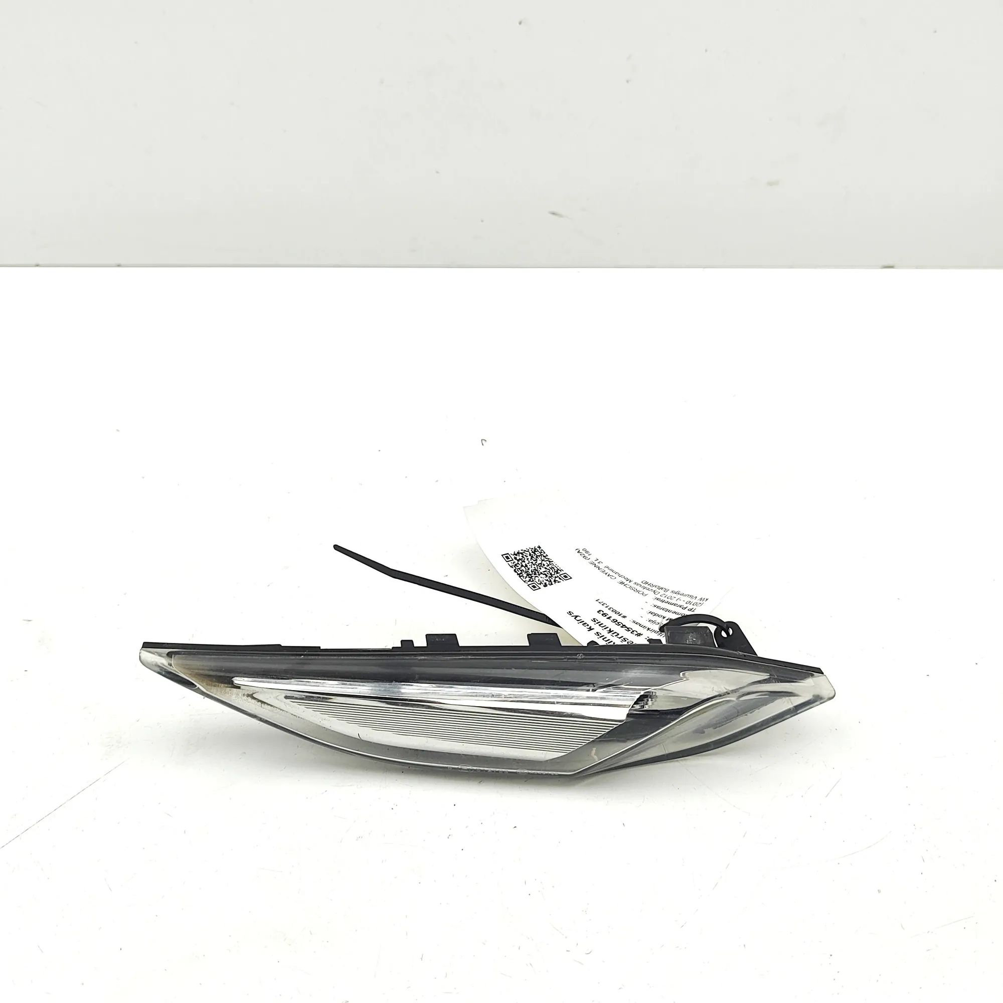 Porsche Cayenne Front Left Fog Light Front Left Fog Light — PORSCHE CAYENNE (92A) (2...