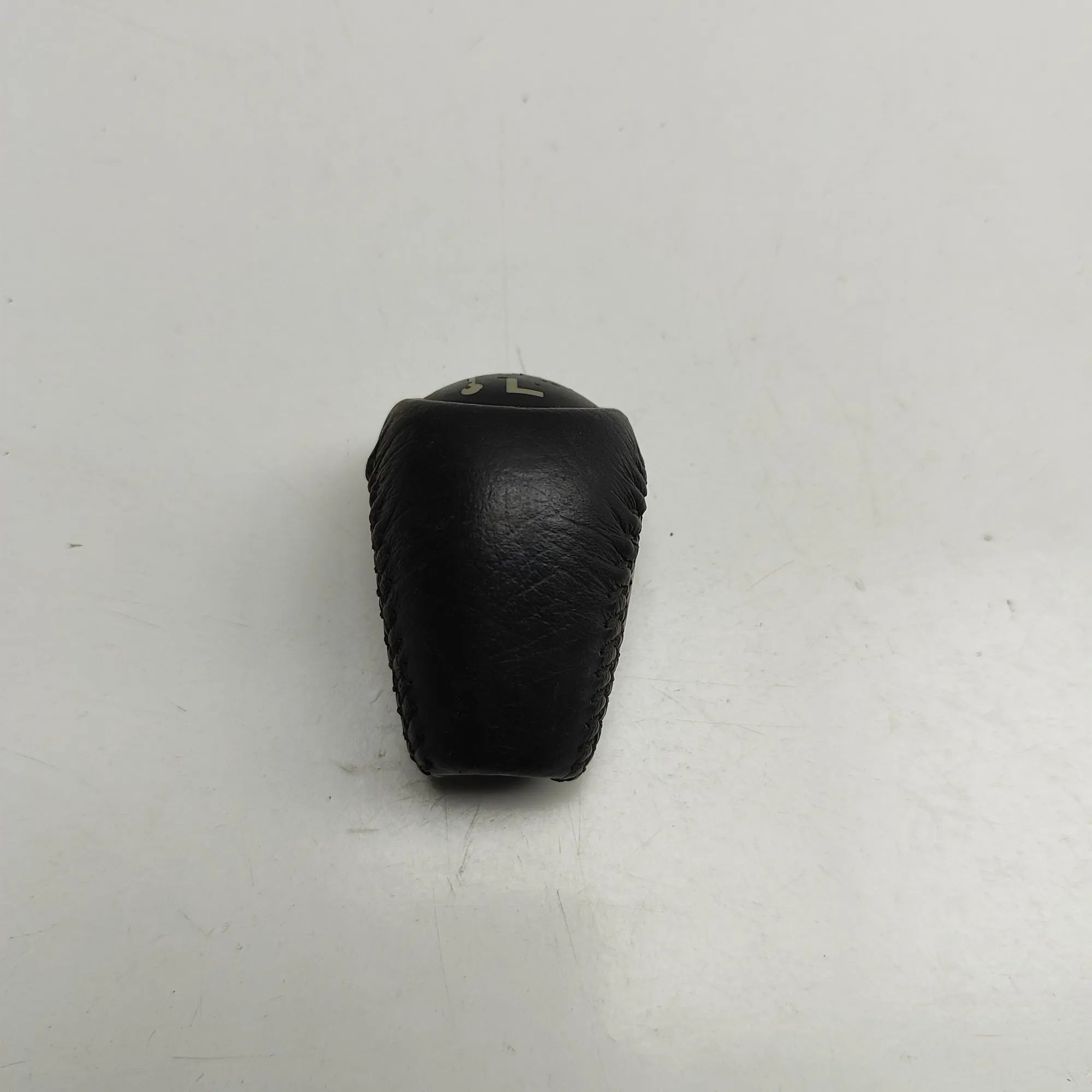 Toyota Land Cruiser 100 Gear lever knob Gear lever knob — TOYOTA LAND CRUISER (100 _J1_...